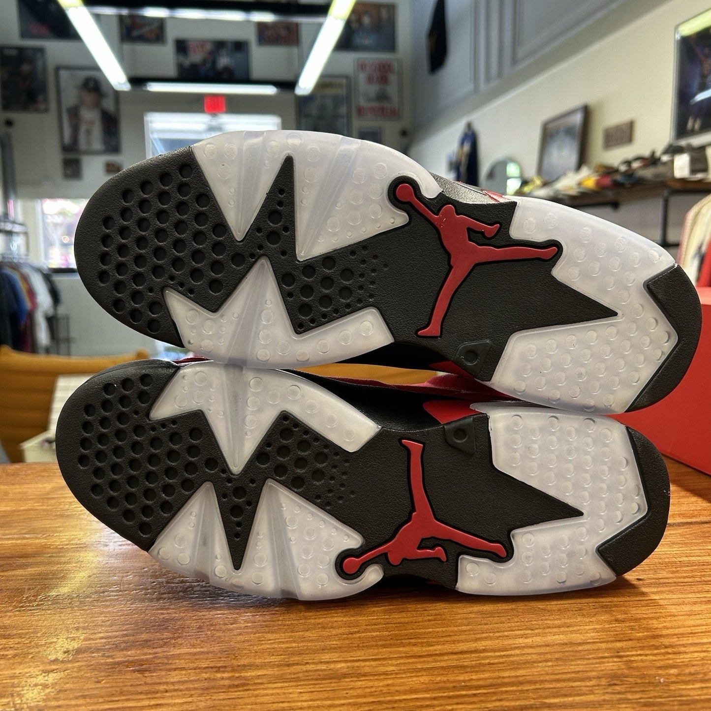 Size 9.5 - Jordan 6 Retro Toro Bravo