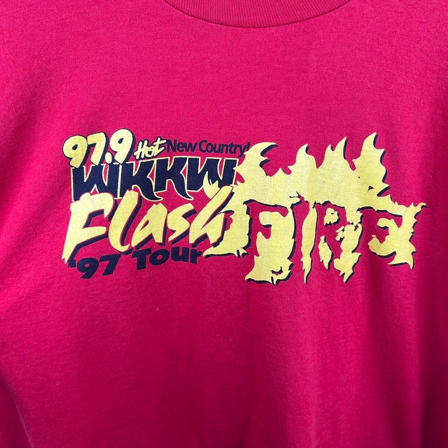 Vintage 90’s 97.9 WKKW West Virginia Radio Station Tee (XL)