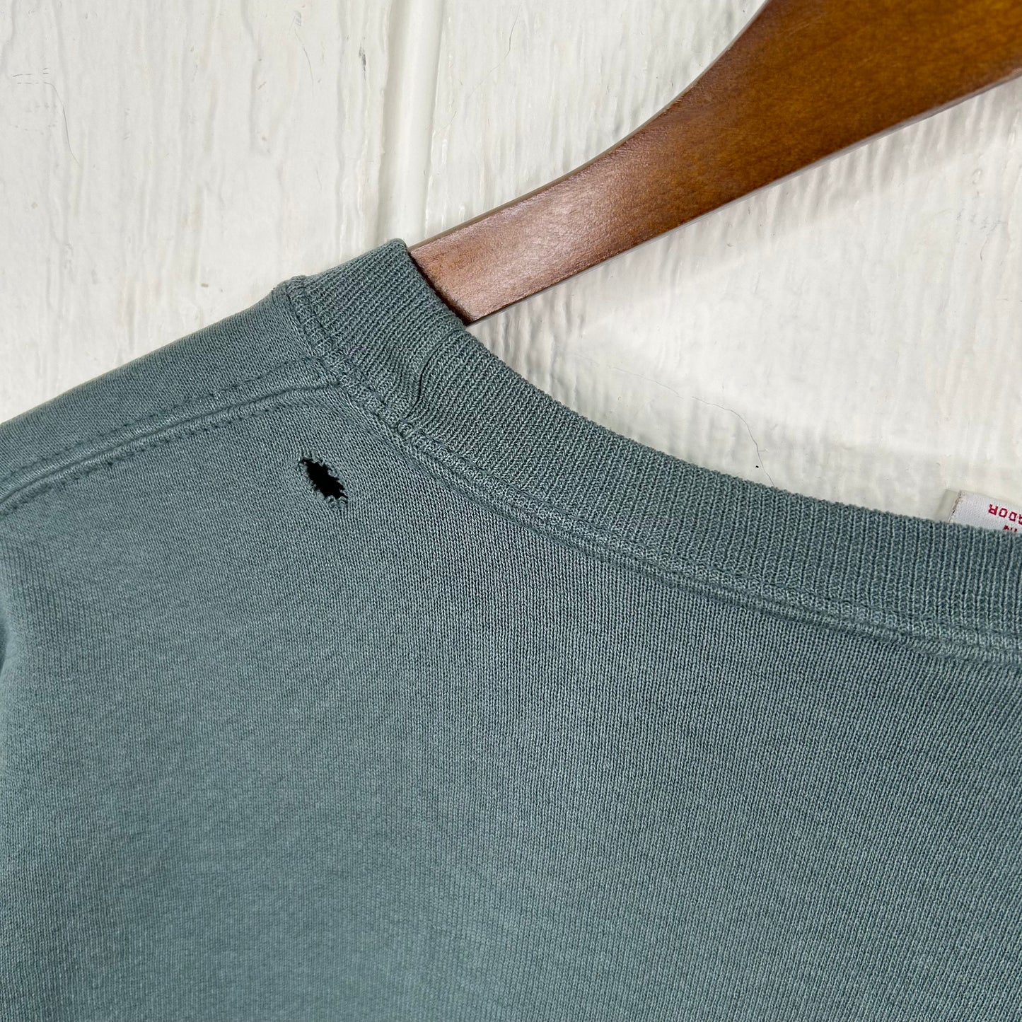 Vintage 90's Heavy Weight Thrashed Green Blank Crewneck (L)