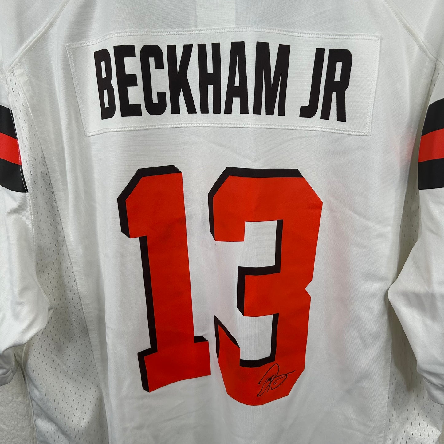 Modern Cleveland Browns Football Jersey (XL)