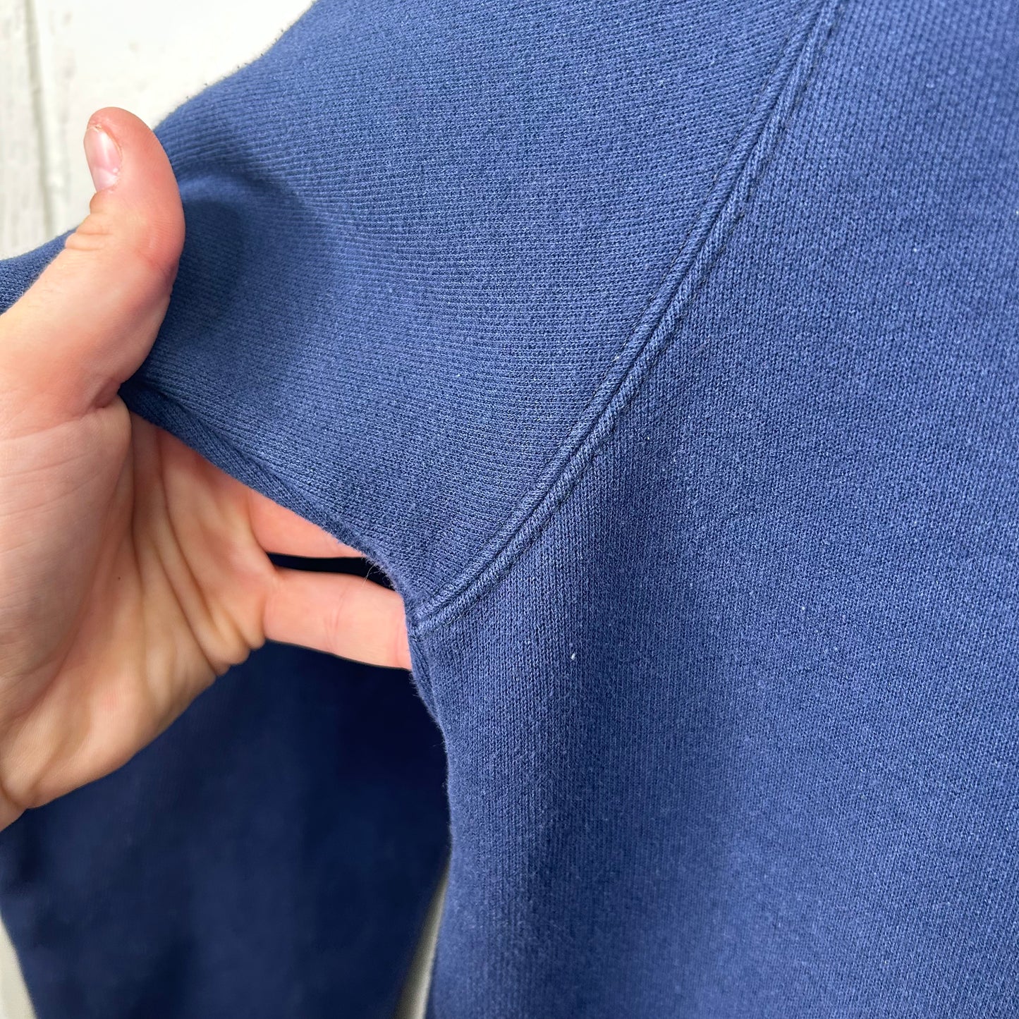 Vintage Navy Blue Heavy Weight Carhartt Hoodie (XL)