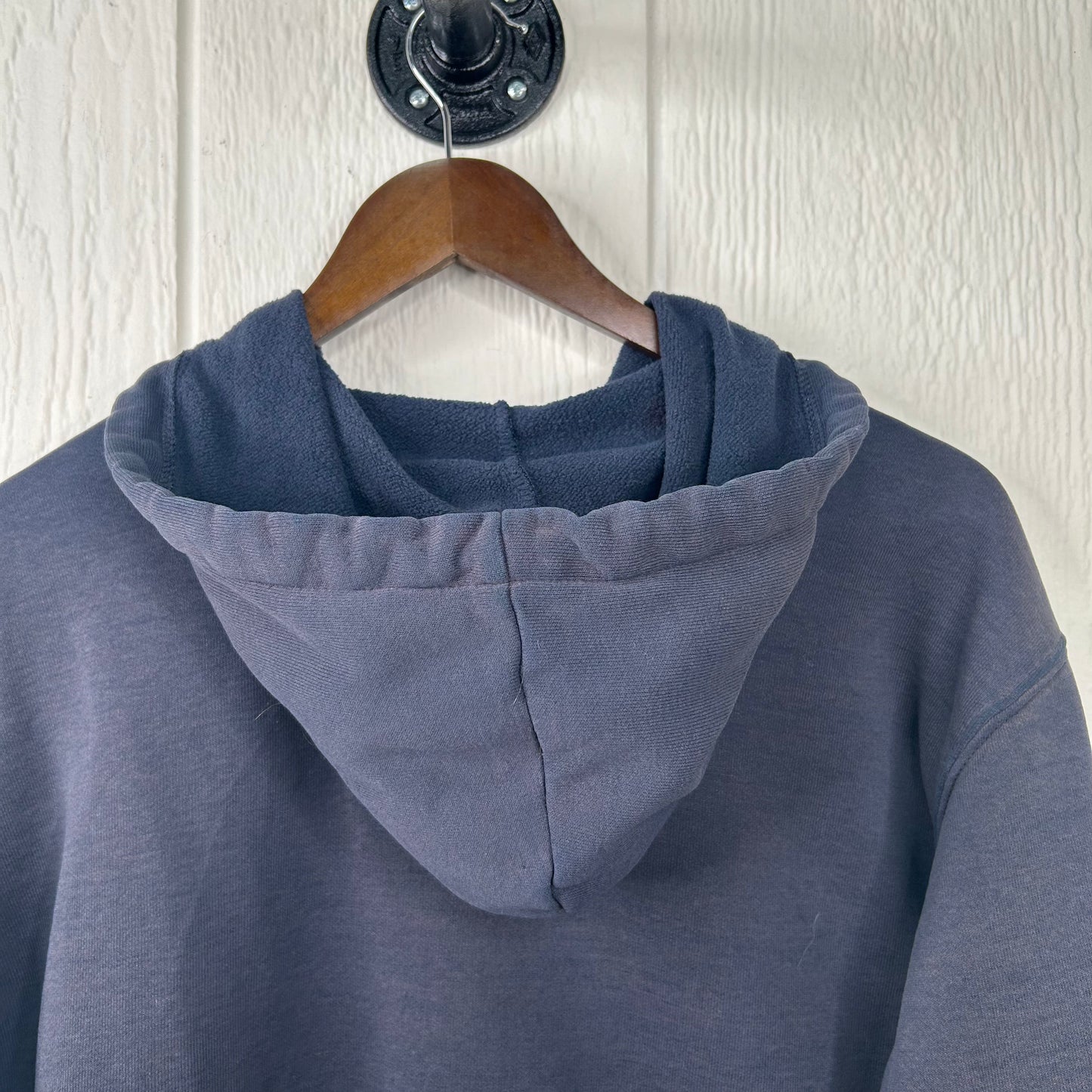 Y2k Navy Thrashed Carhartt Hoodie (M)