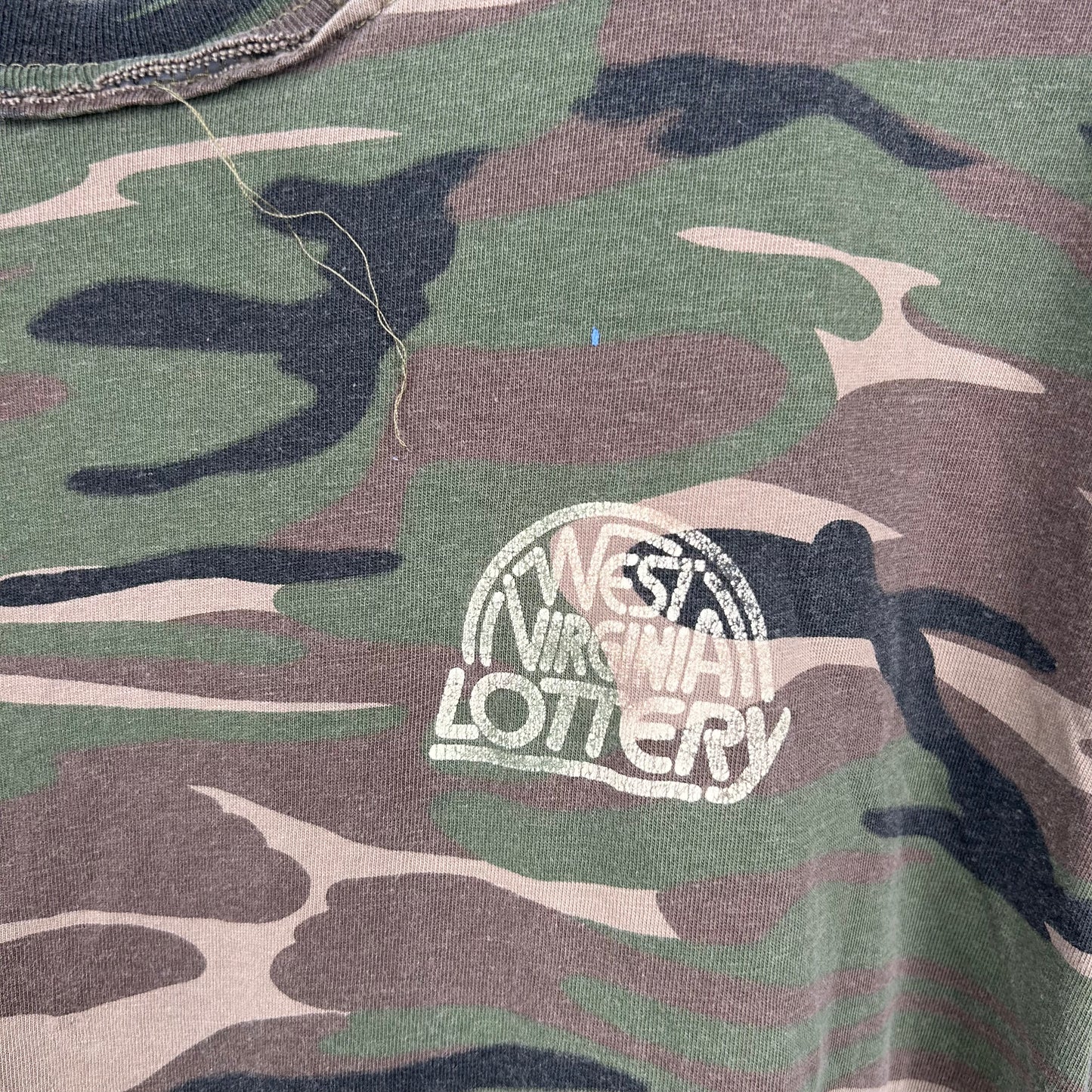 Vintage 90s West Virginia Lottery Camo Tee (L)