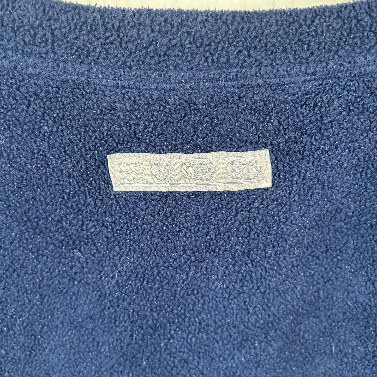 Vintage 90's V-Neck Fleece Crewneck (XXL)