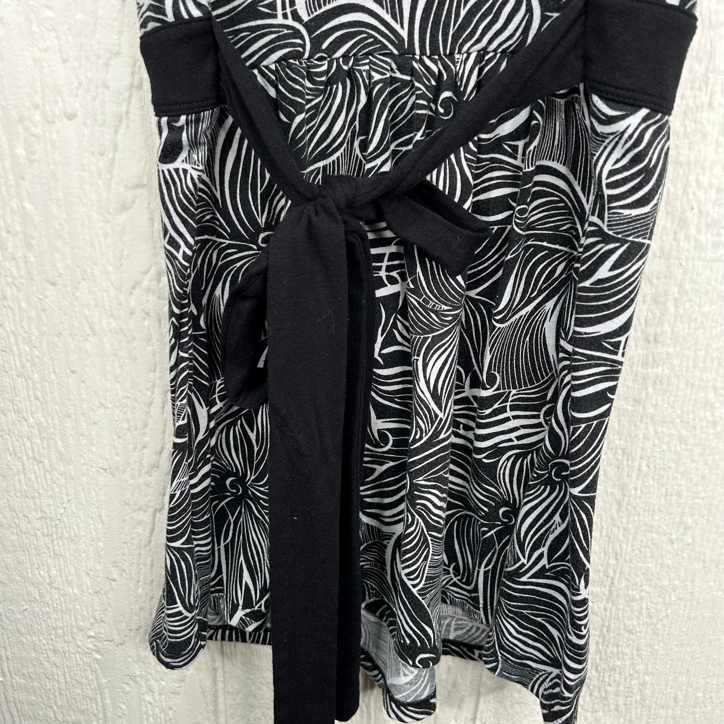 Y2K Black & White Floral Pattern Babydoll Tank (S)
