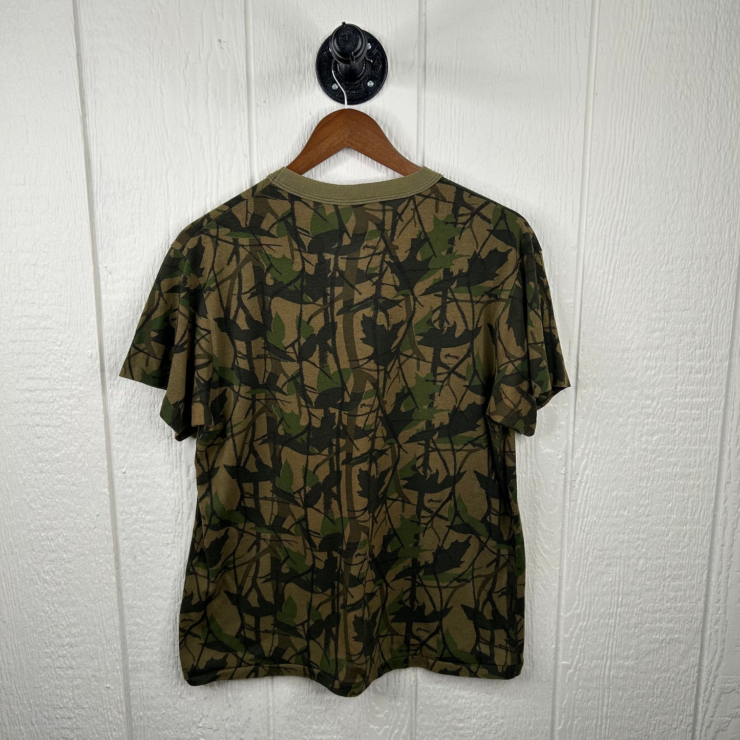 Vintage 90's Camo Tee (M)
