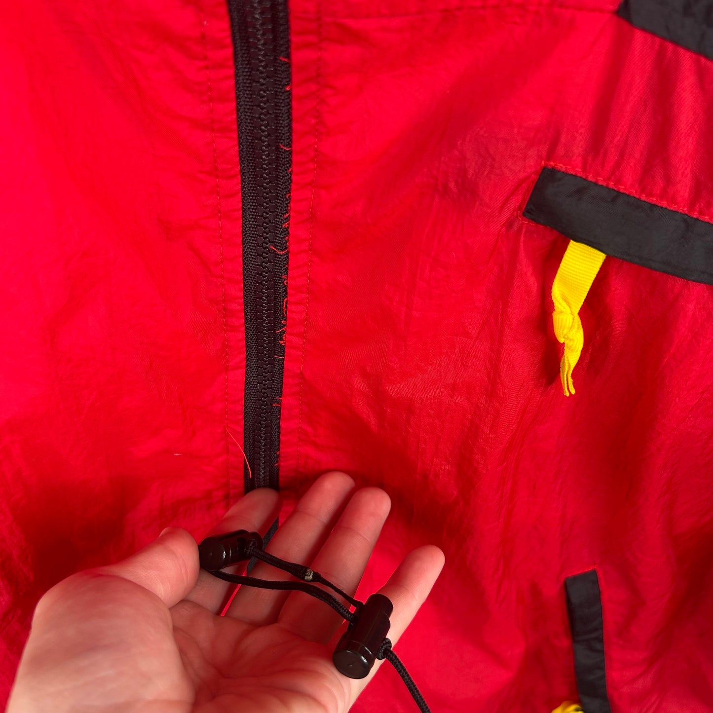 Vintage Marlboro Windbreaker (L)