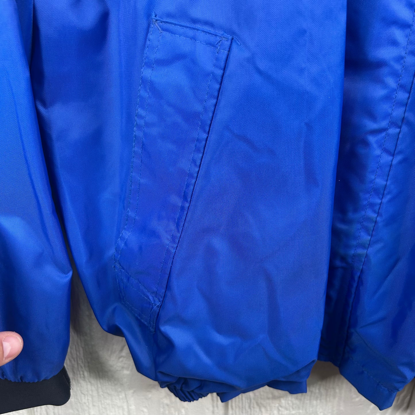 Vintage Marlboro Windbreaker (XL)