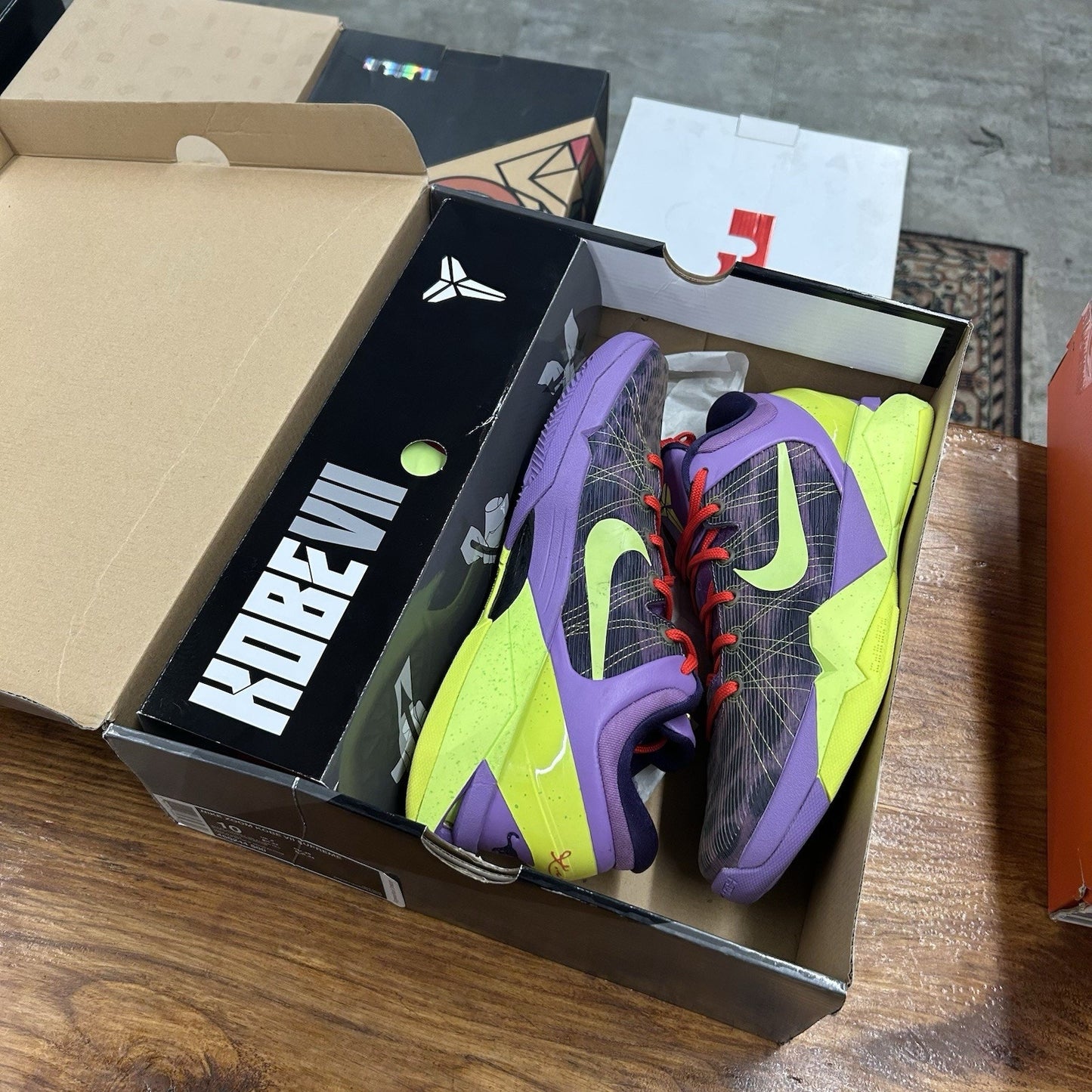 Size 10 - Nike Zoom Kobe 7 Supreme Christmas