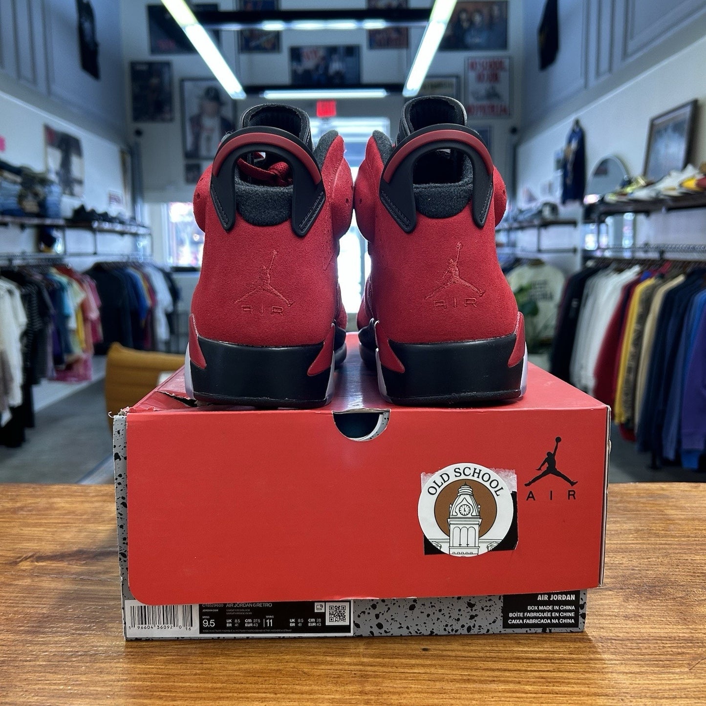 Size 9.5 - Jordan 6 Retro Toro Bravo