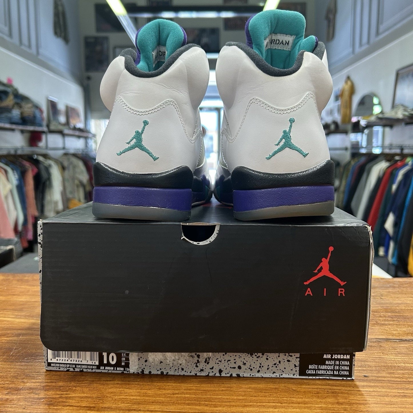 Size 10 - Jordan 5 Retro Grape 2013