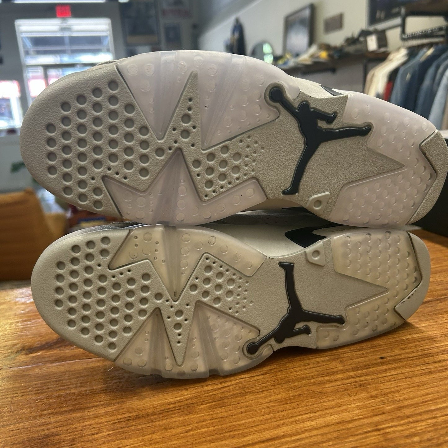 Size 10.5 - Jordan 6 Georgetown