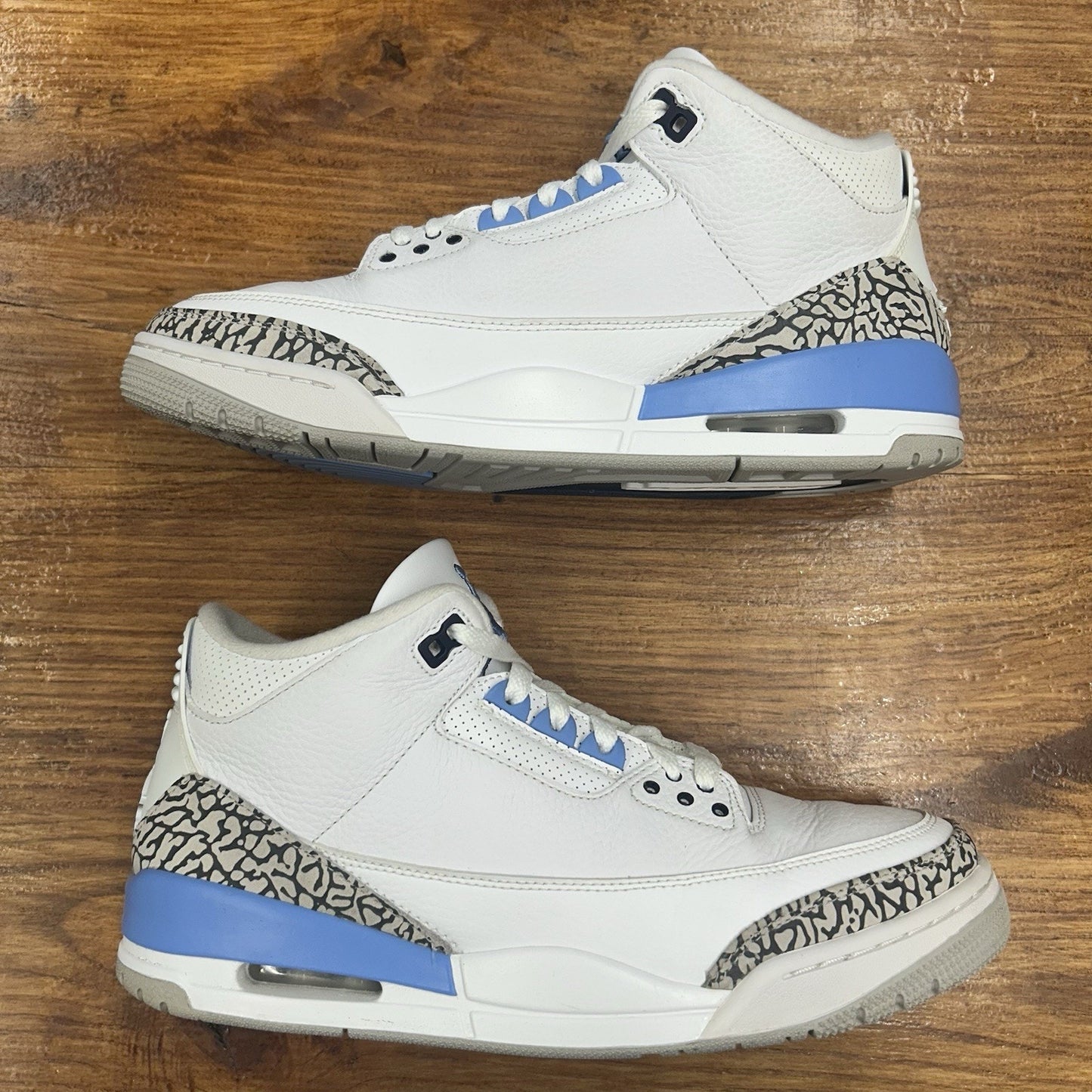 Size 10.5 - Jordan UNC