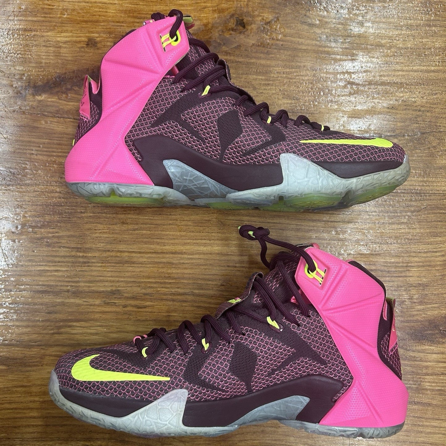 Size 10.5 - Nike LeBron 12 Double Helix NEW