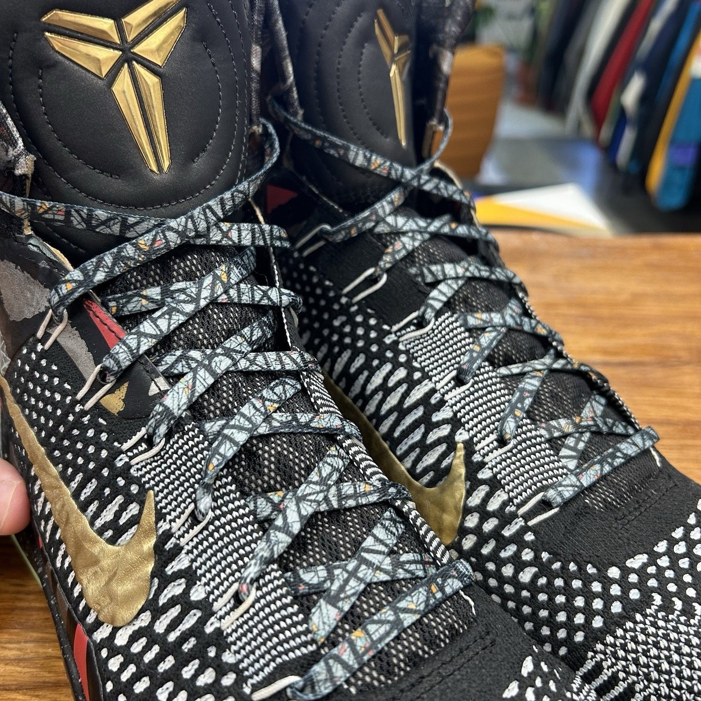Size 10 - Nike Kobe 9 Elite NOLA Gumbo - Maestro