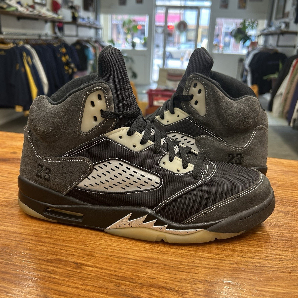Size 11.5 - Air Jordan 5 Retro Anthracite Lightly Worn