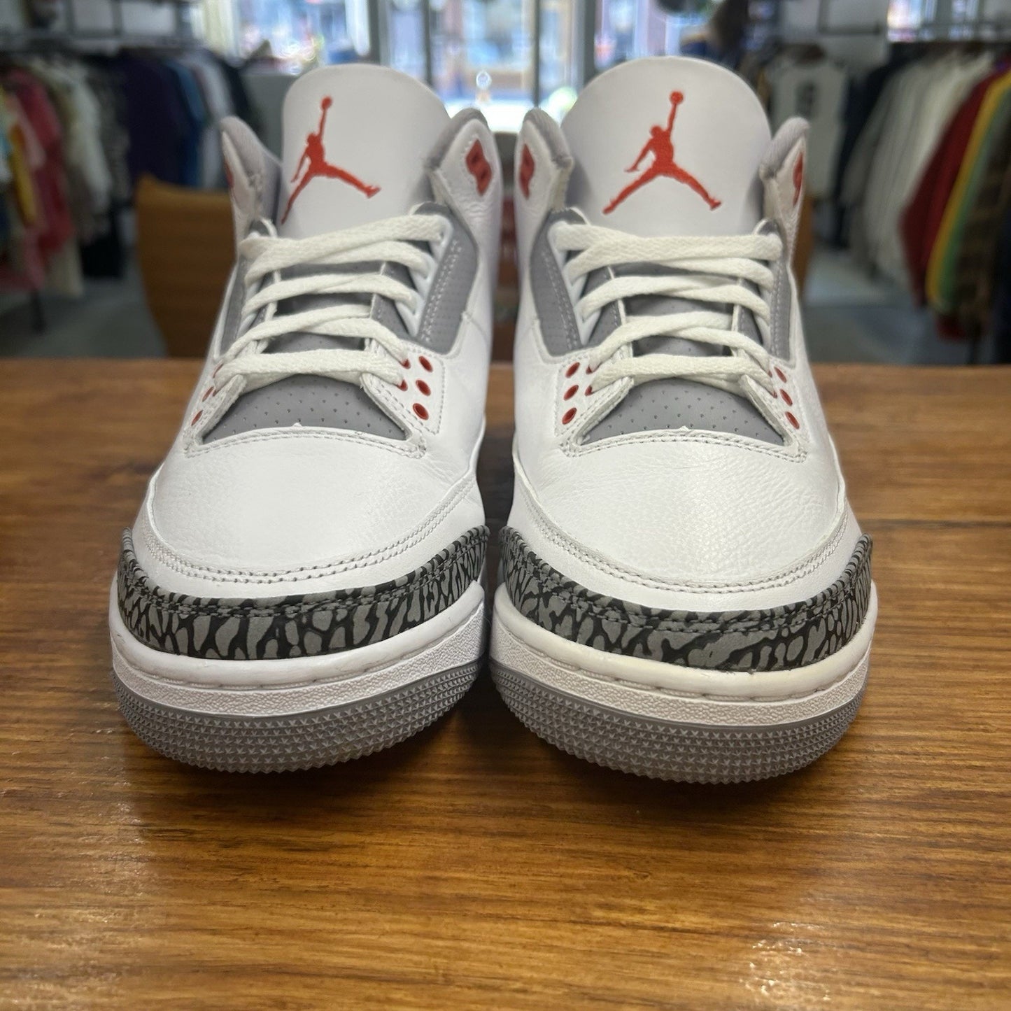 Size 10 - Jordan 3 Retro Mid Fire Red Lightly Worn