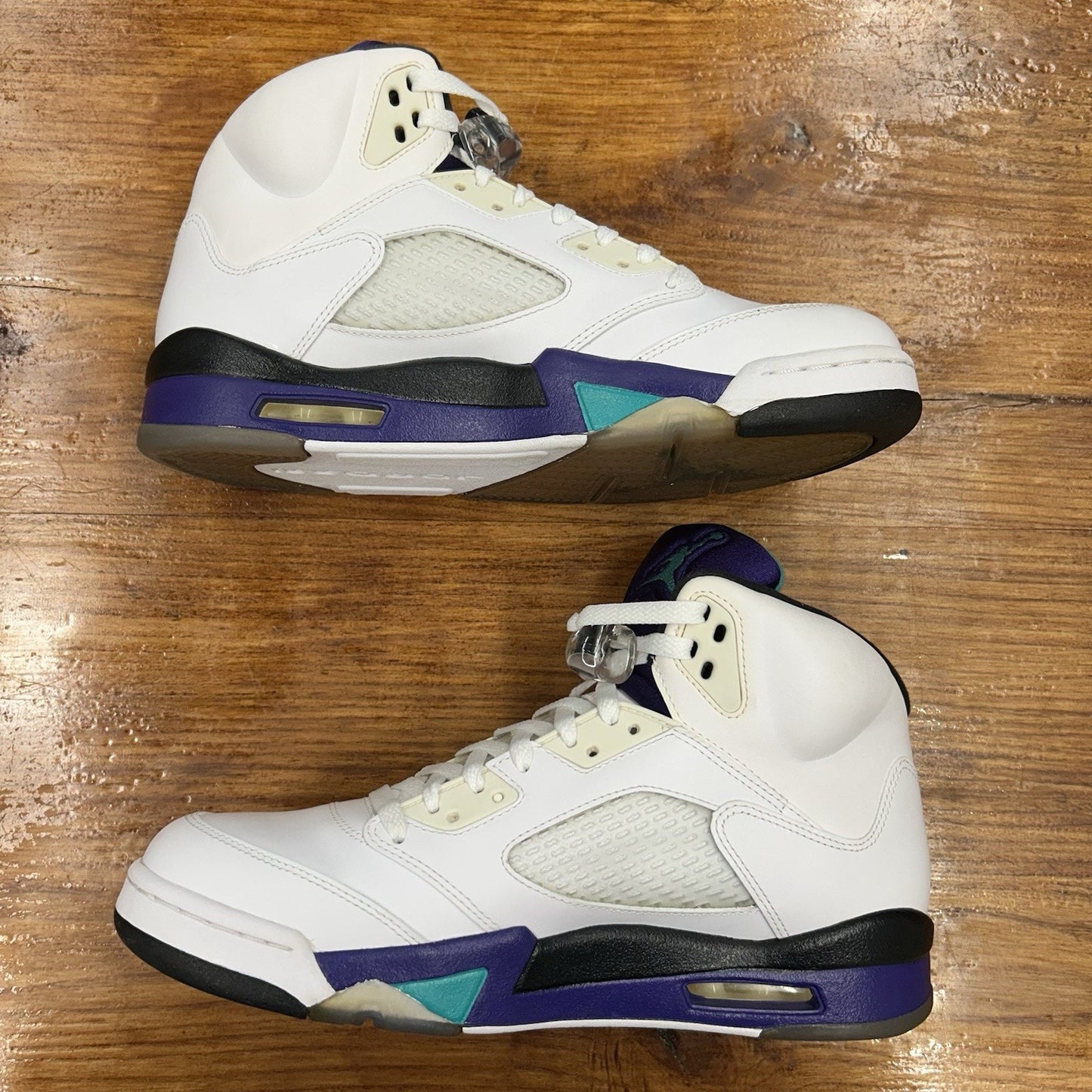 Size 10 - Jordan 5 Retro Grape 2013