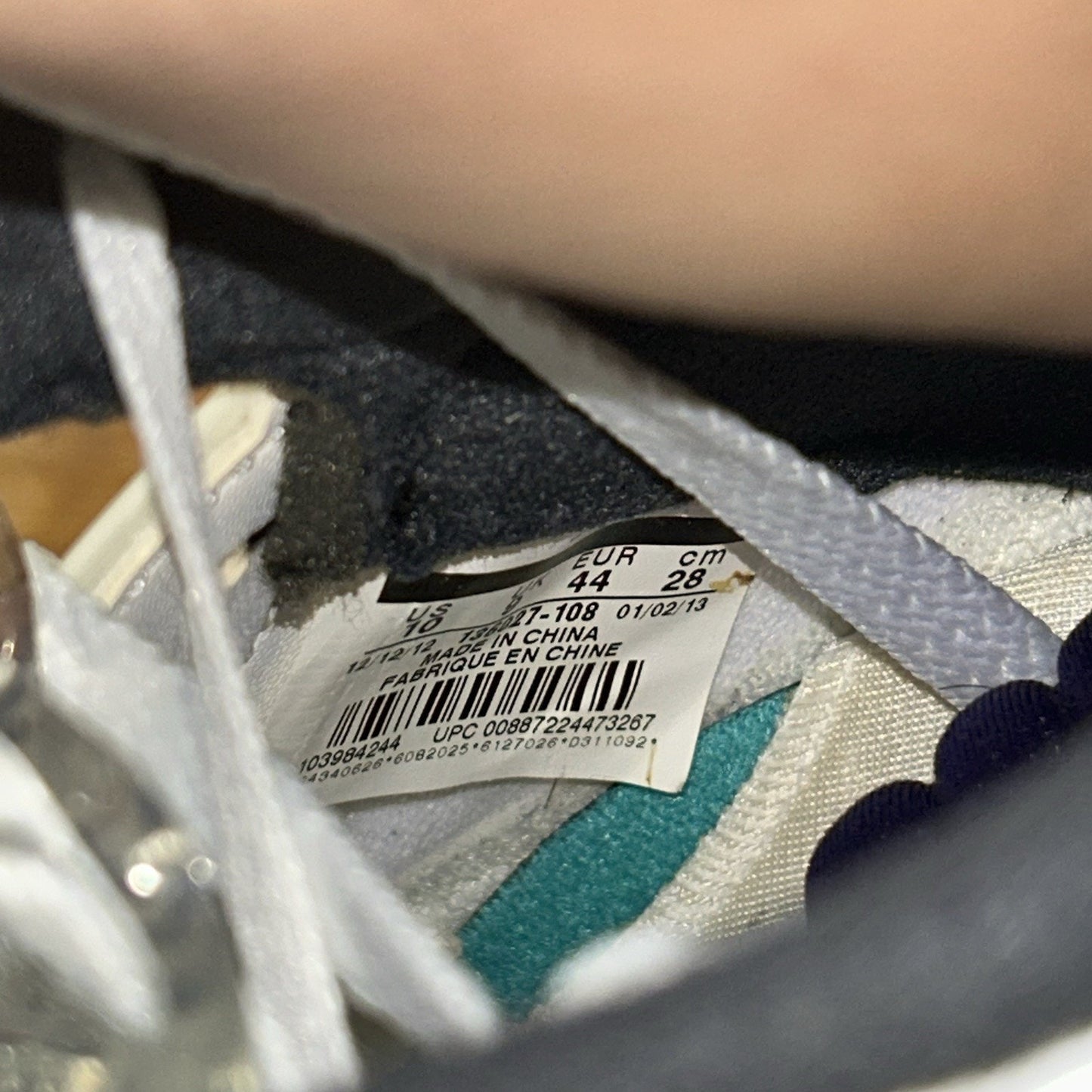 Size 10 - Jordan 5 Retro Grape 2013