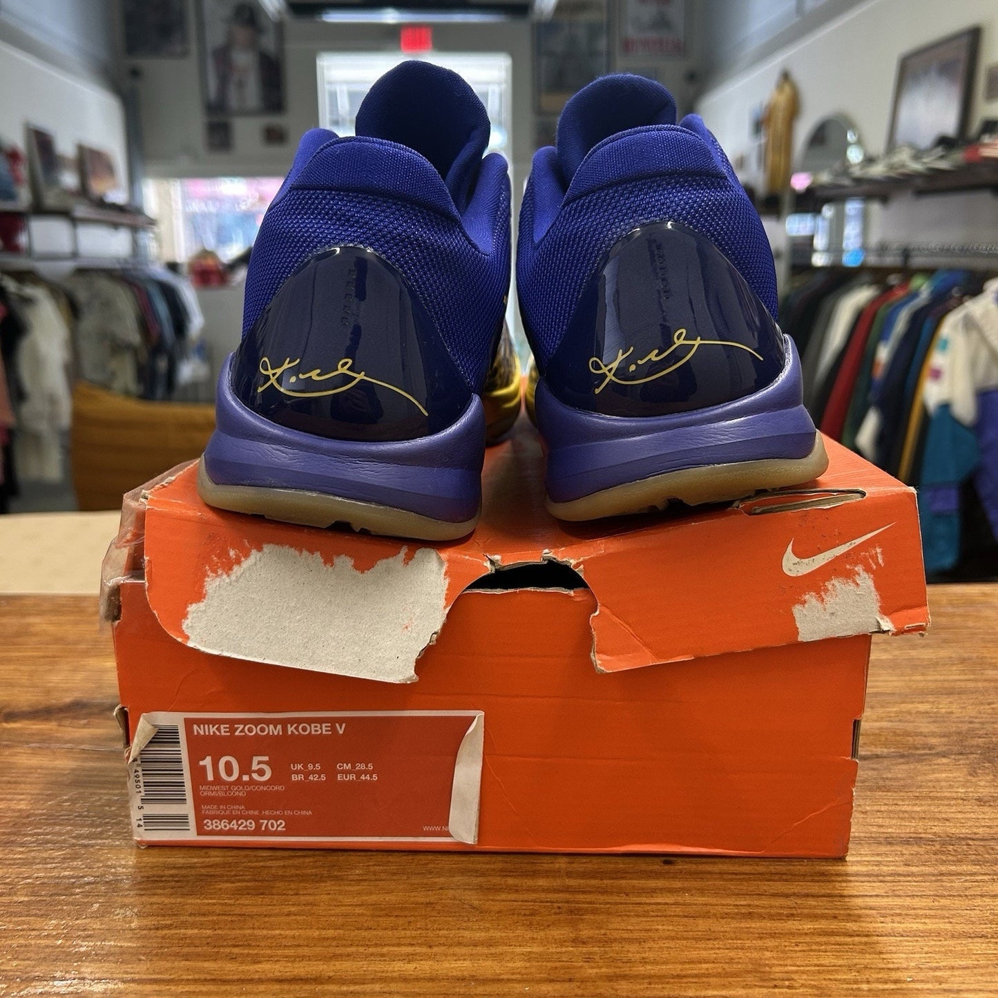 Size 10.5 - Nike Zoom Kobe 5 2010 Rings