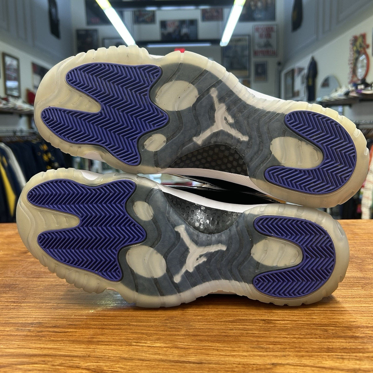 Size 12 - Jordan 11 Retro High Concord Lightly Worn