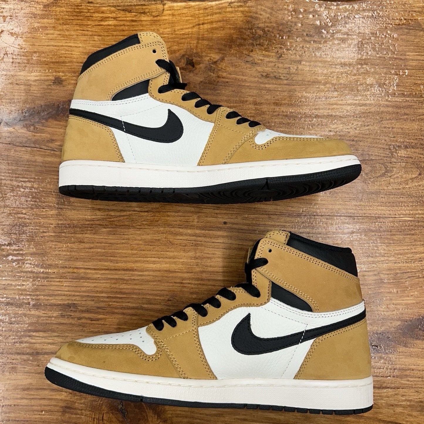 Jordan 1 Retro High Rookie of the Year 2018 - Like New - 11 Men's