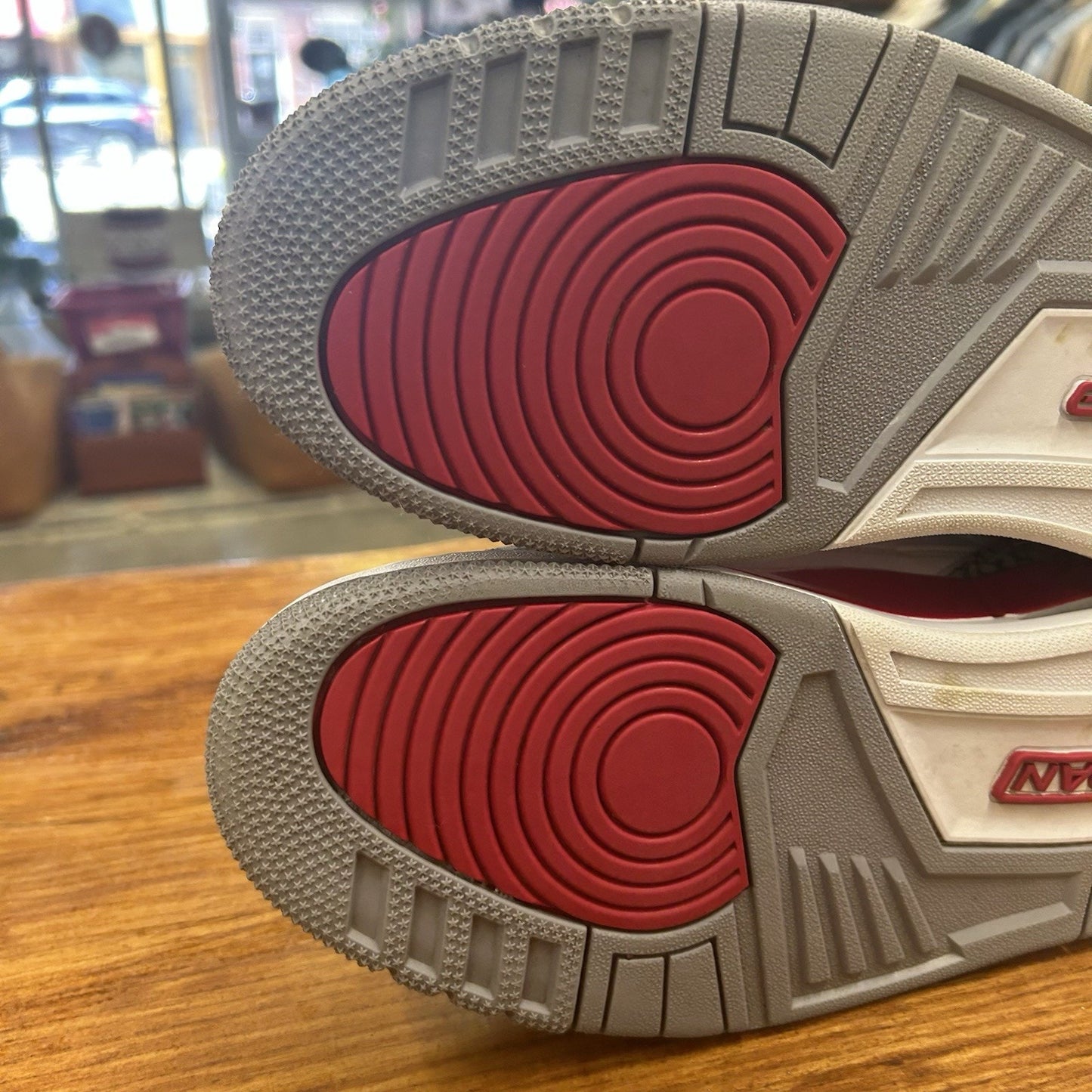 Size 10 - Jordan 3 Retro Mid Cardinal Red