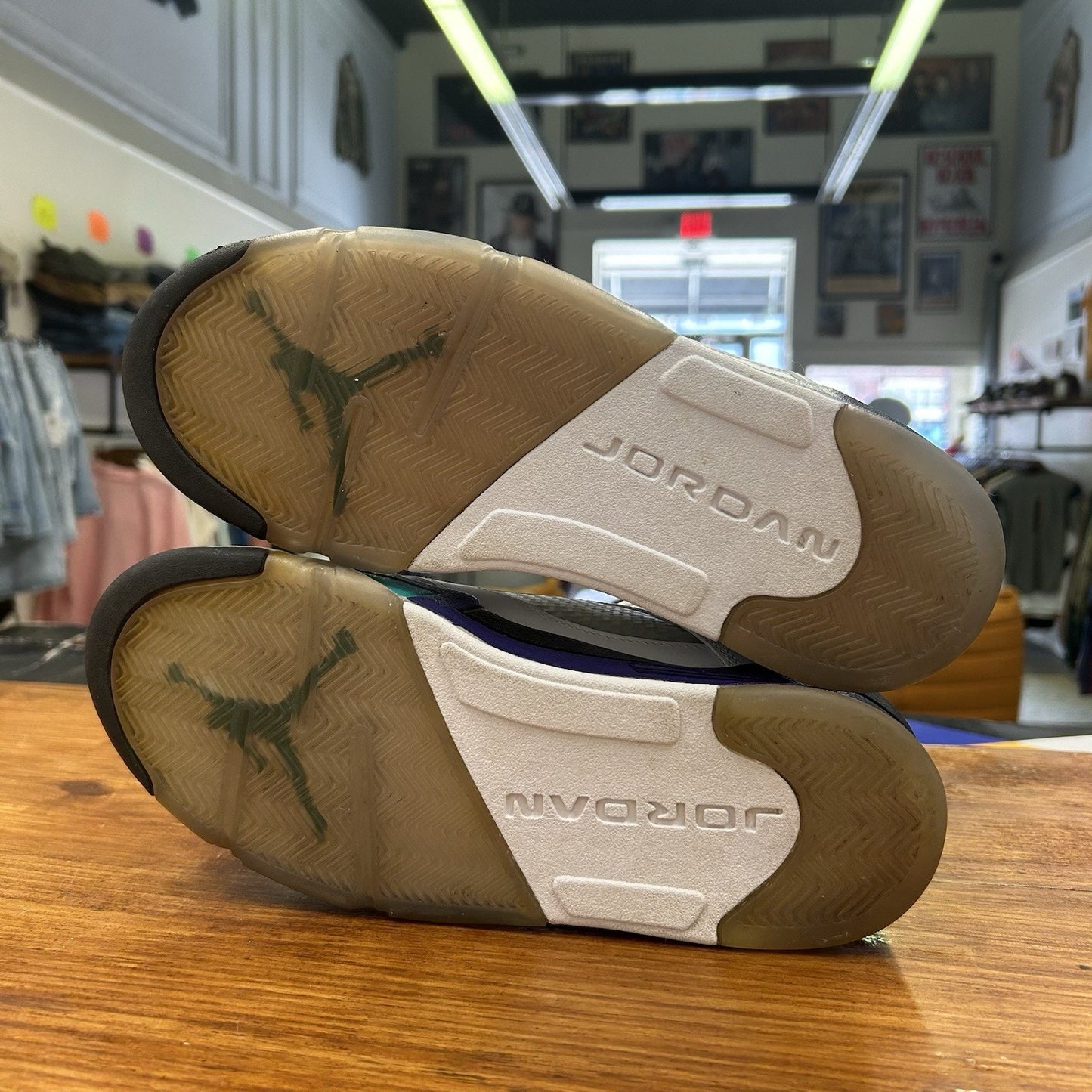 Size 10 - Jordan 5 Retro Grape 2013