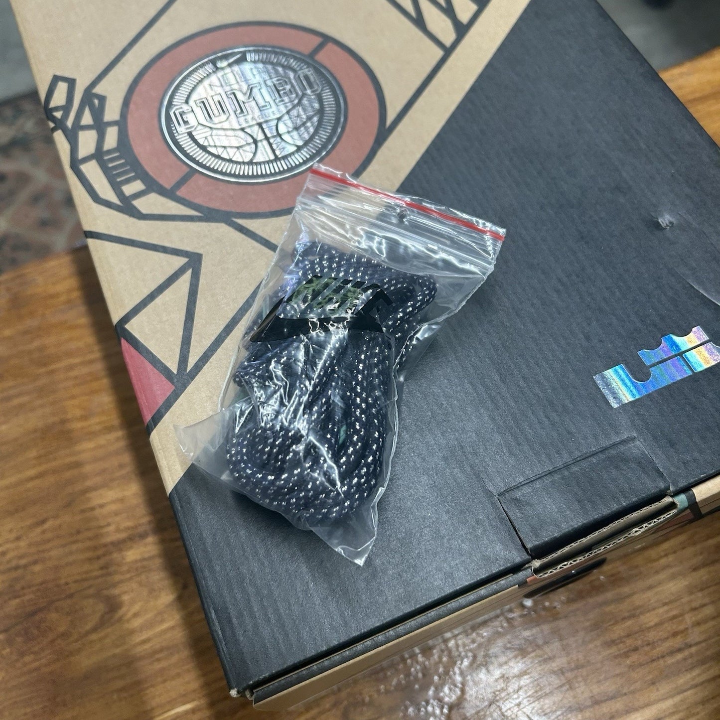 Size 10.5 - Nike LeBron 11 Gator King