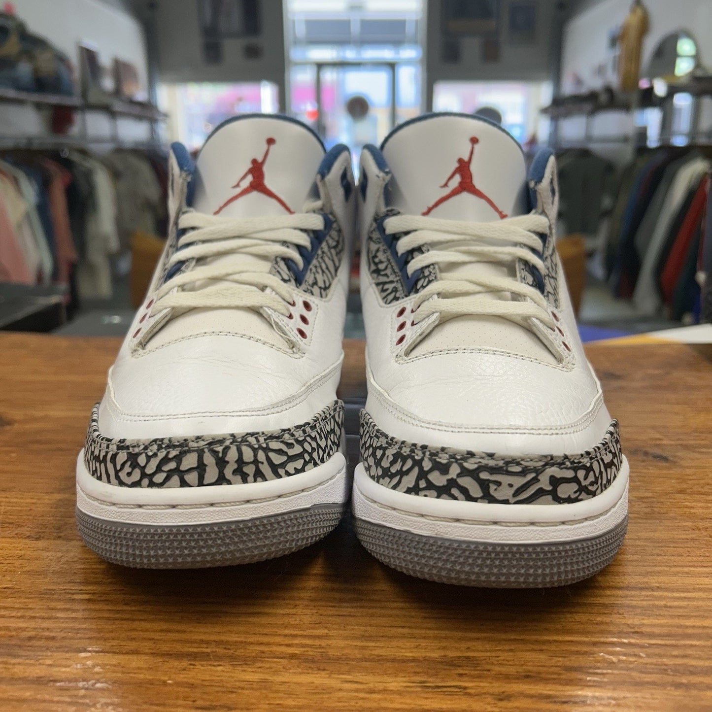 Size 9.5 - Air Jordan 3 Retro 2011 True Blue