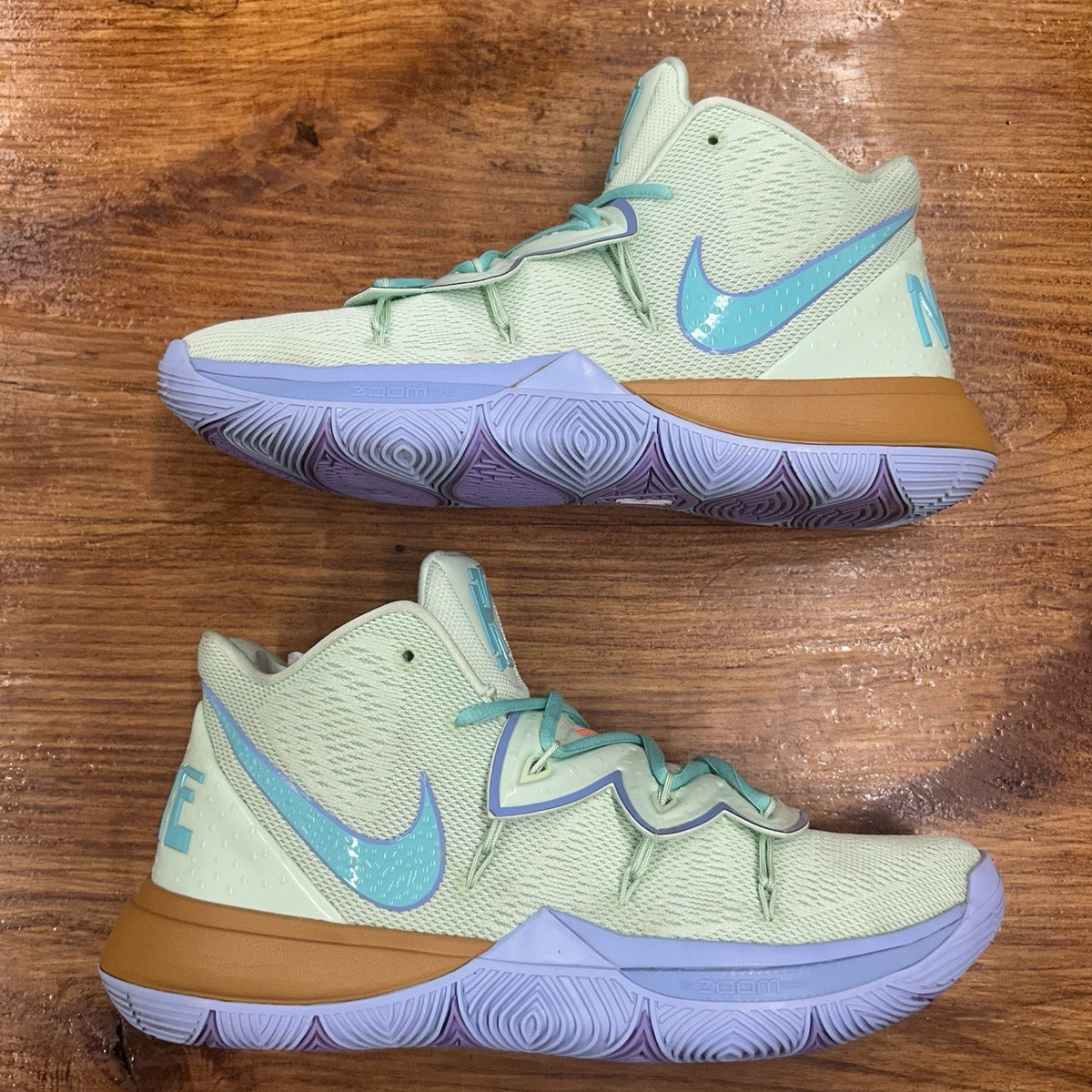 Size 12 - SpongeBob SquarePants x Nike Kyrie 5 Squidward Worn Once Perfect Tread