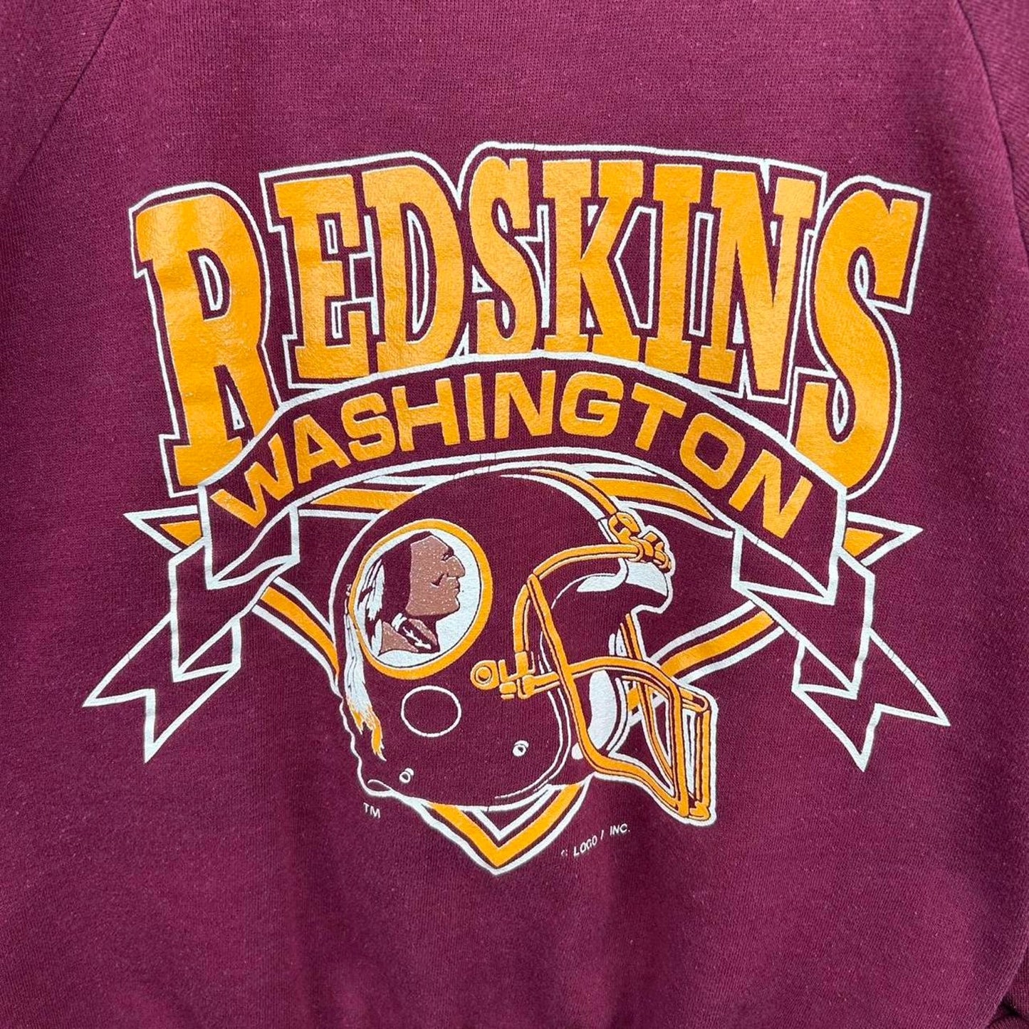 Vintage Washington Redskins Helmet Graphic Crewneck (M)