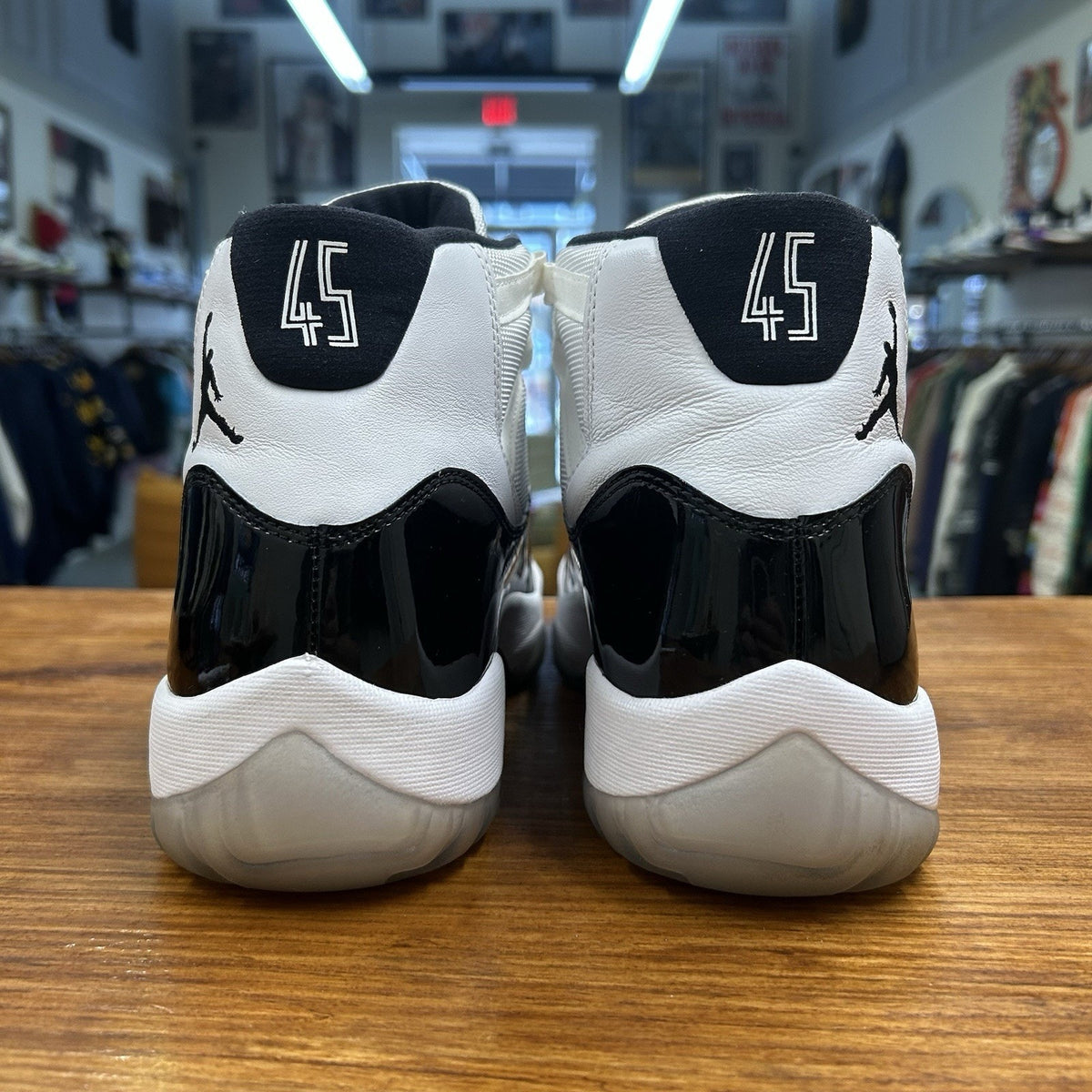 Size 12 - Jordan 11 Retro High Concord Lightly Worn