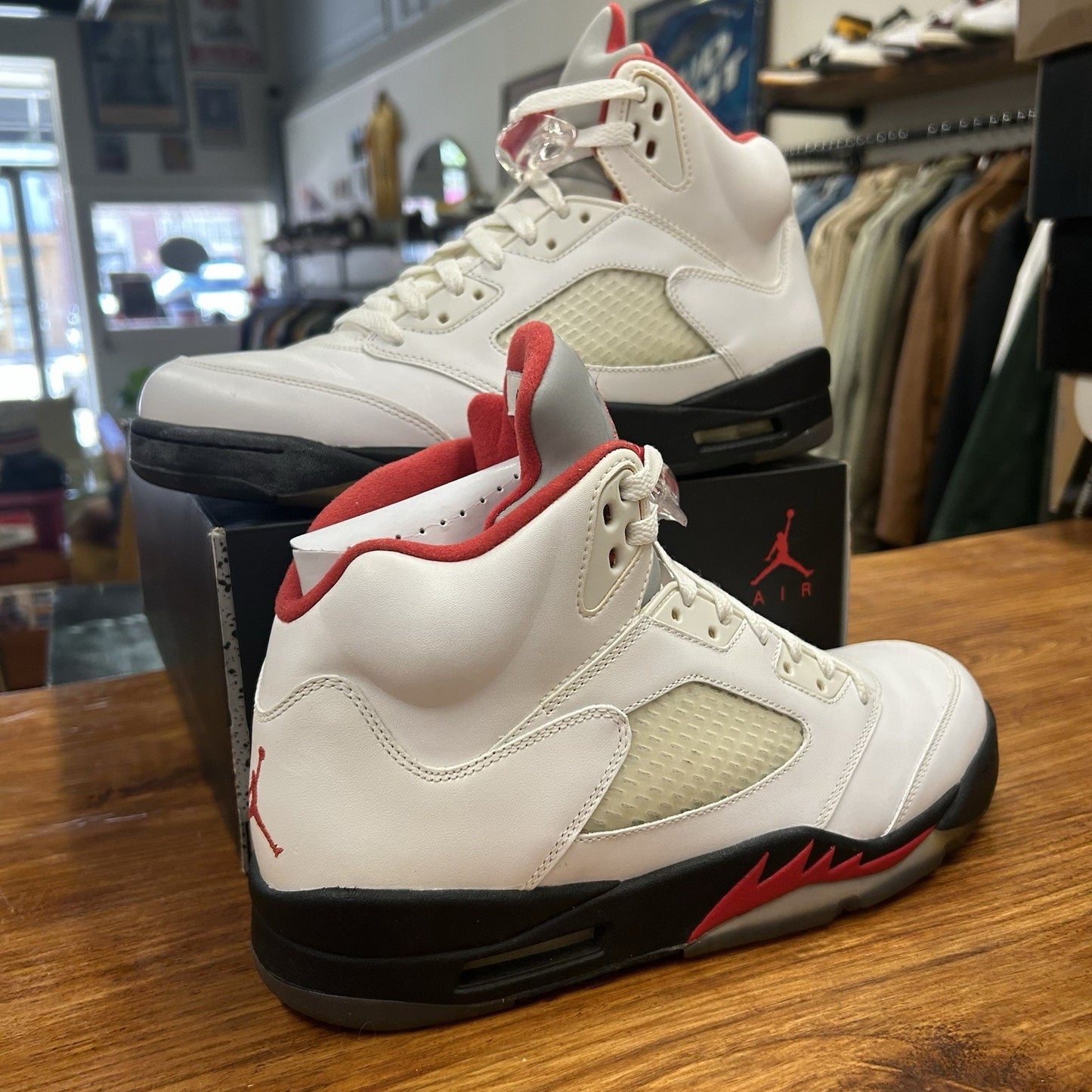Size 10.5 - Jordan 5 Retro 2013 Fire Red