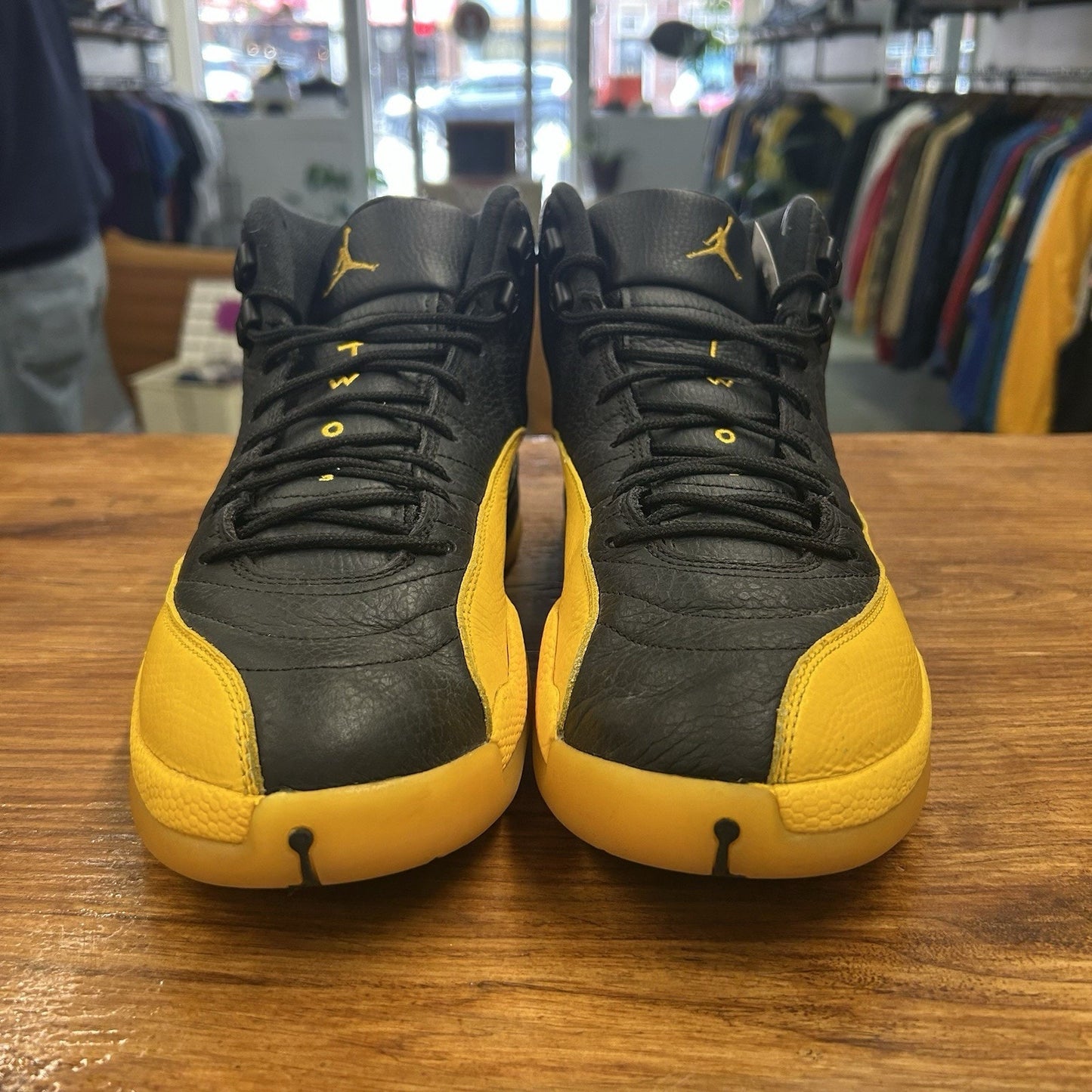 Size 11 - Jordan 12 University Gold