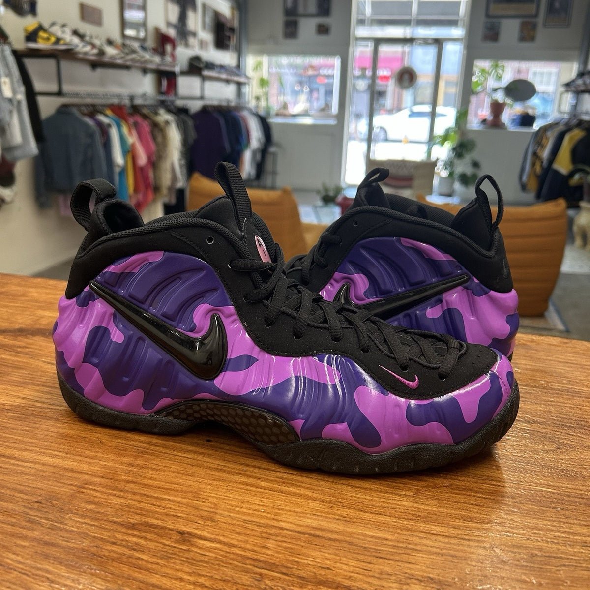 Size 11 - Nike Air Foamposite Pro Purple Camo Lightly Worn