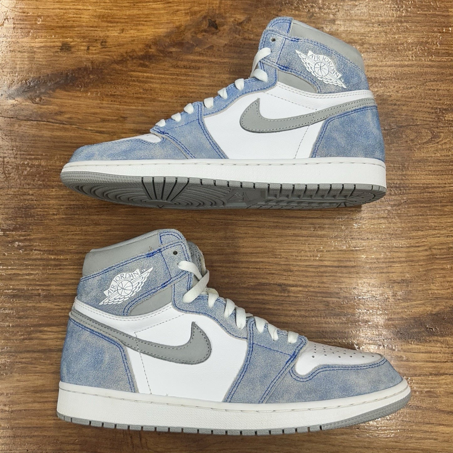 Size 10 - Jordan 1 Retro High Hyper Royal