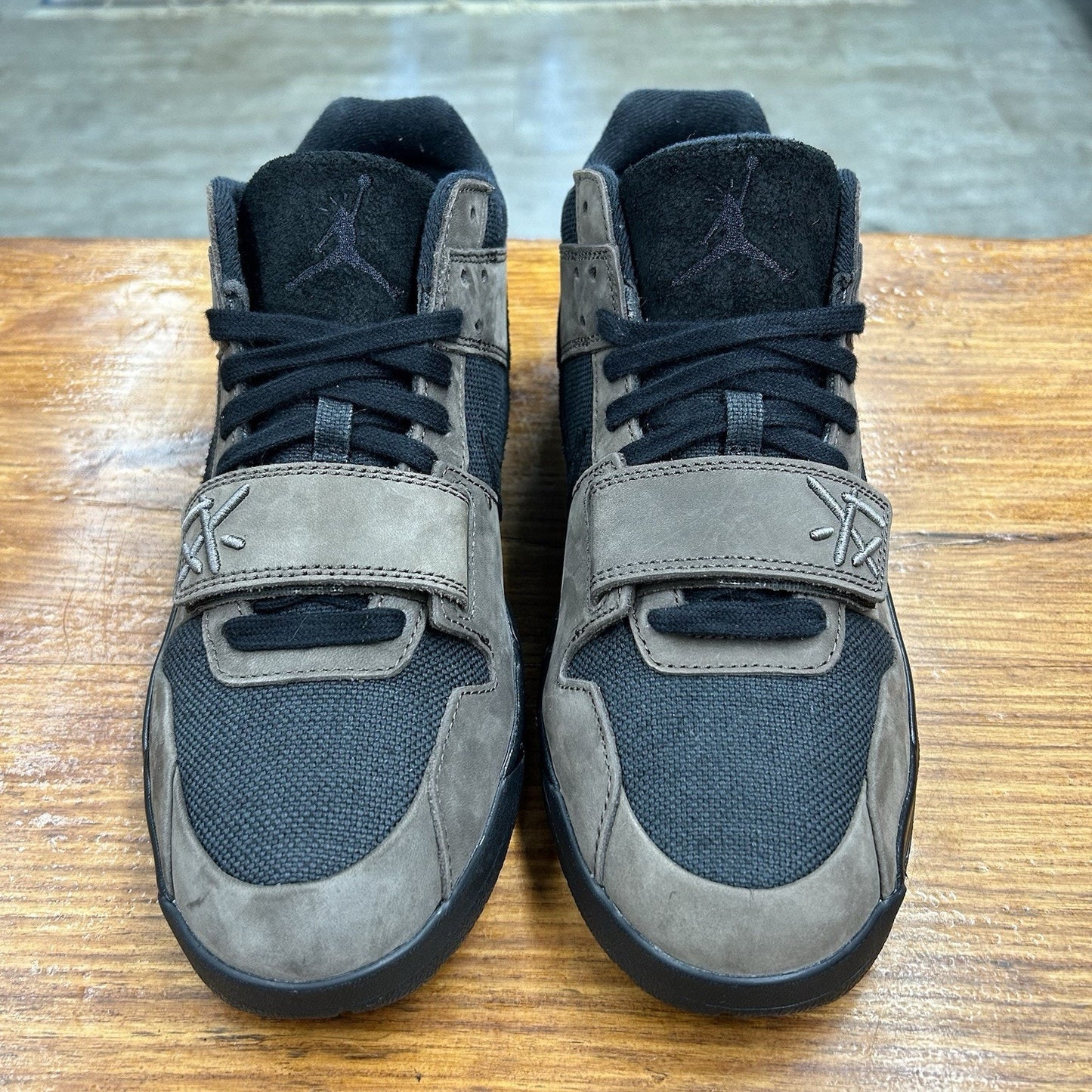 Size 10.5 - Travis Scott x Air Jordan Jordan Jumpman Jack TR Dark Mocha