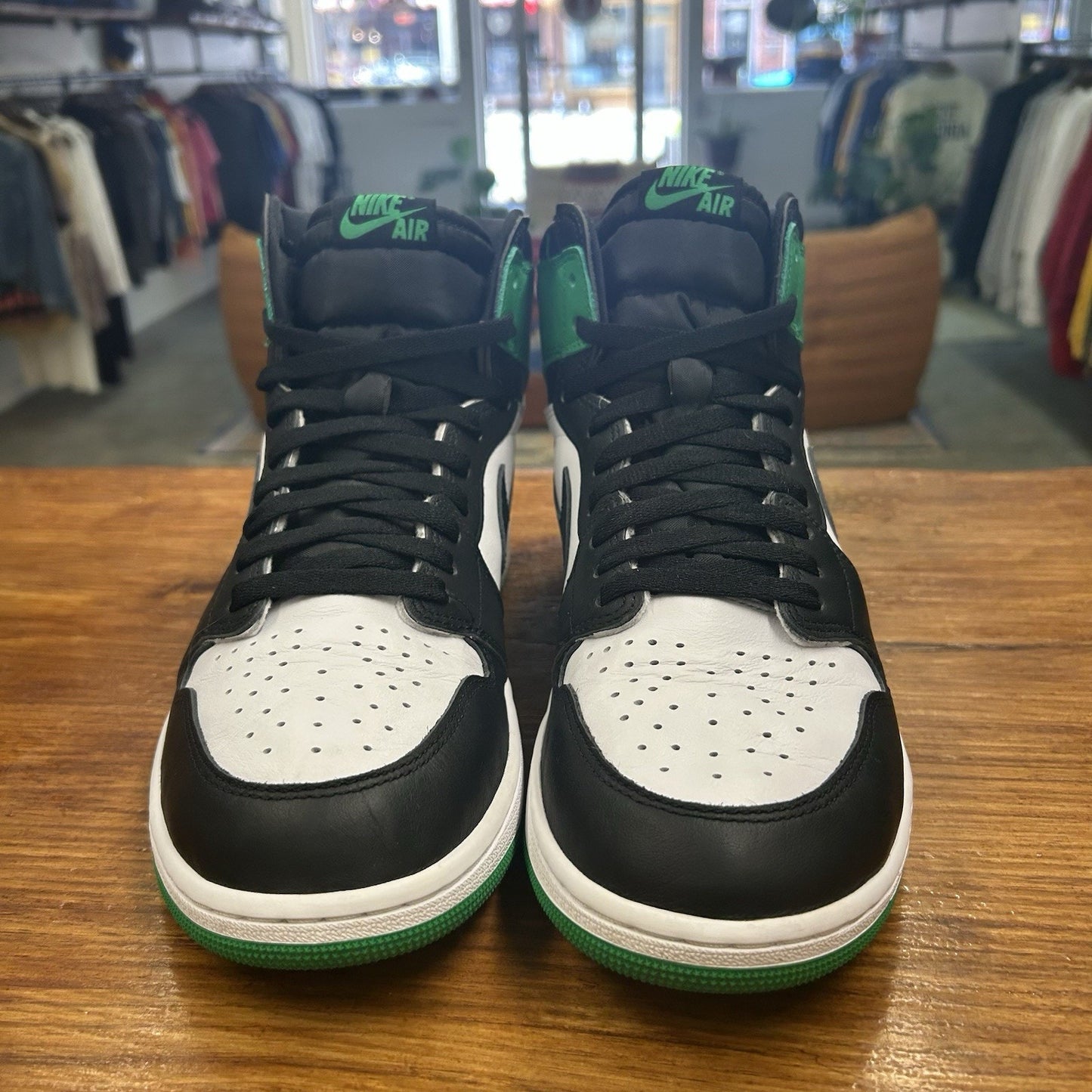 Size 12 - Jordan 1 High Lucky Green