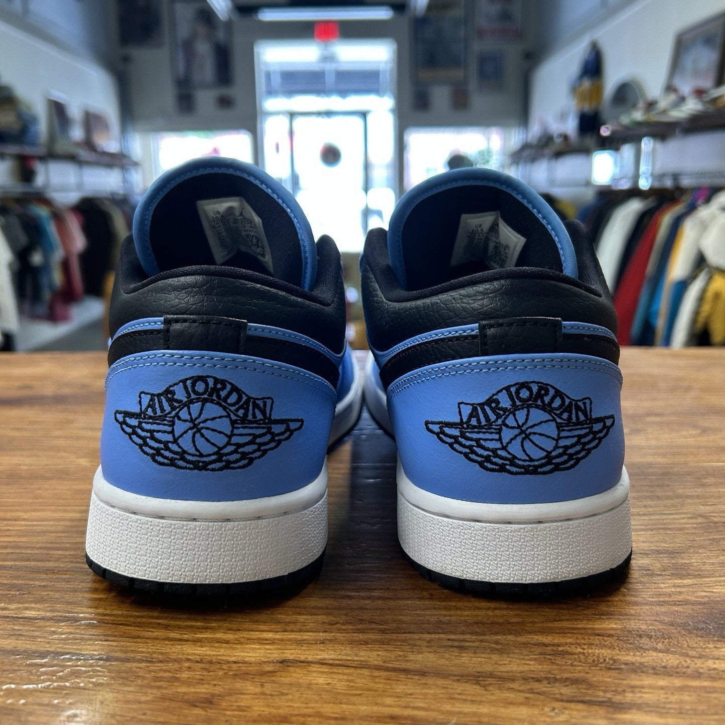 Jordan 1 Low University Blue - Used - 10.5 Men's