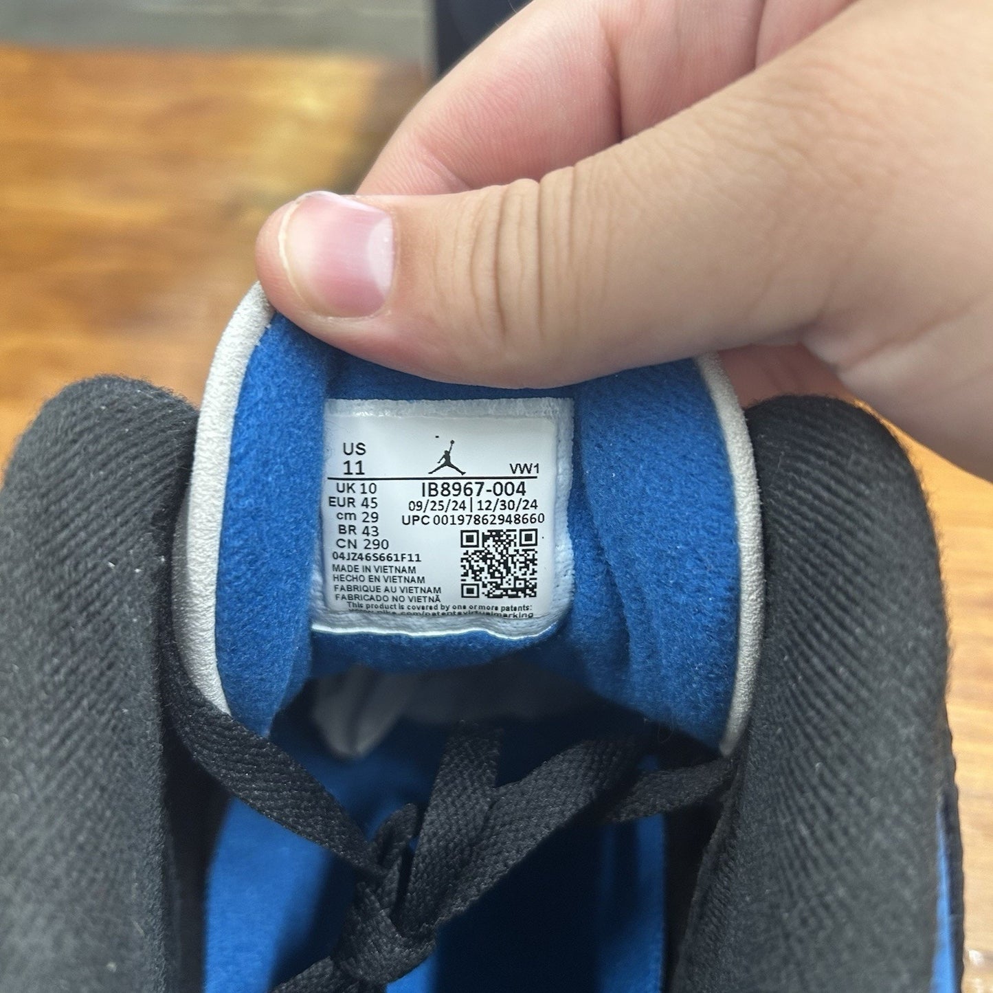 Size 11 - Air Jordan 3 Retro OG Rare Air