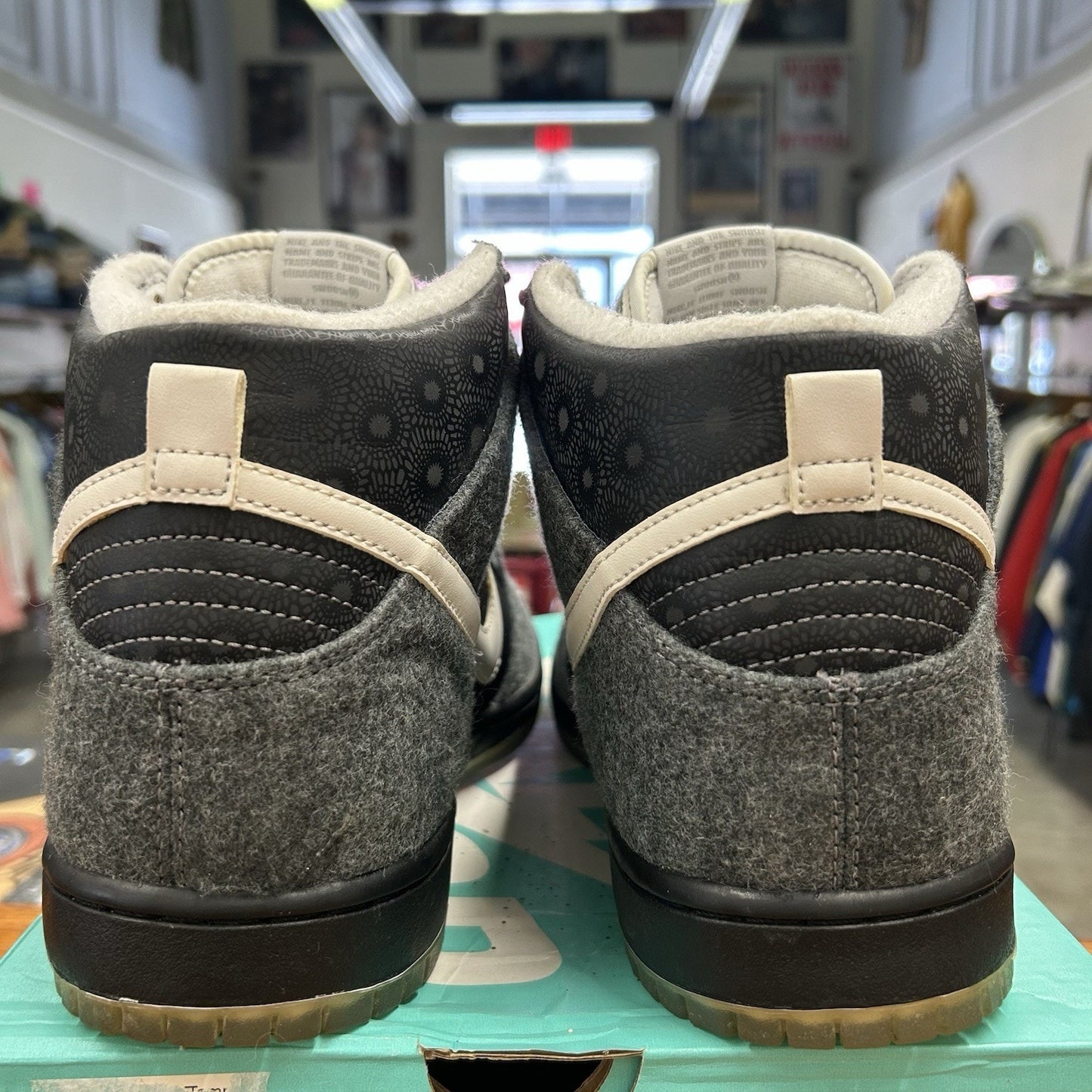 Size 10.5 - Nike Dunk SB Premier High Petoskey Lightly Worn OG All