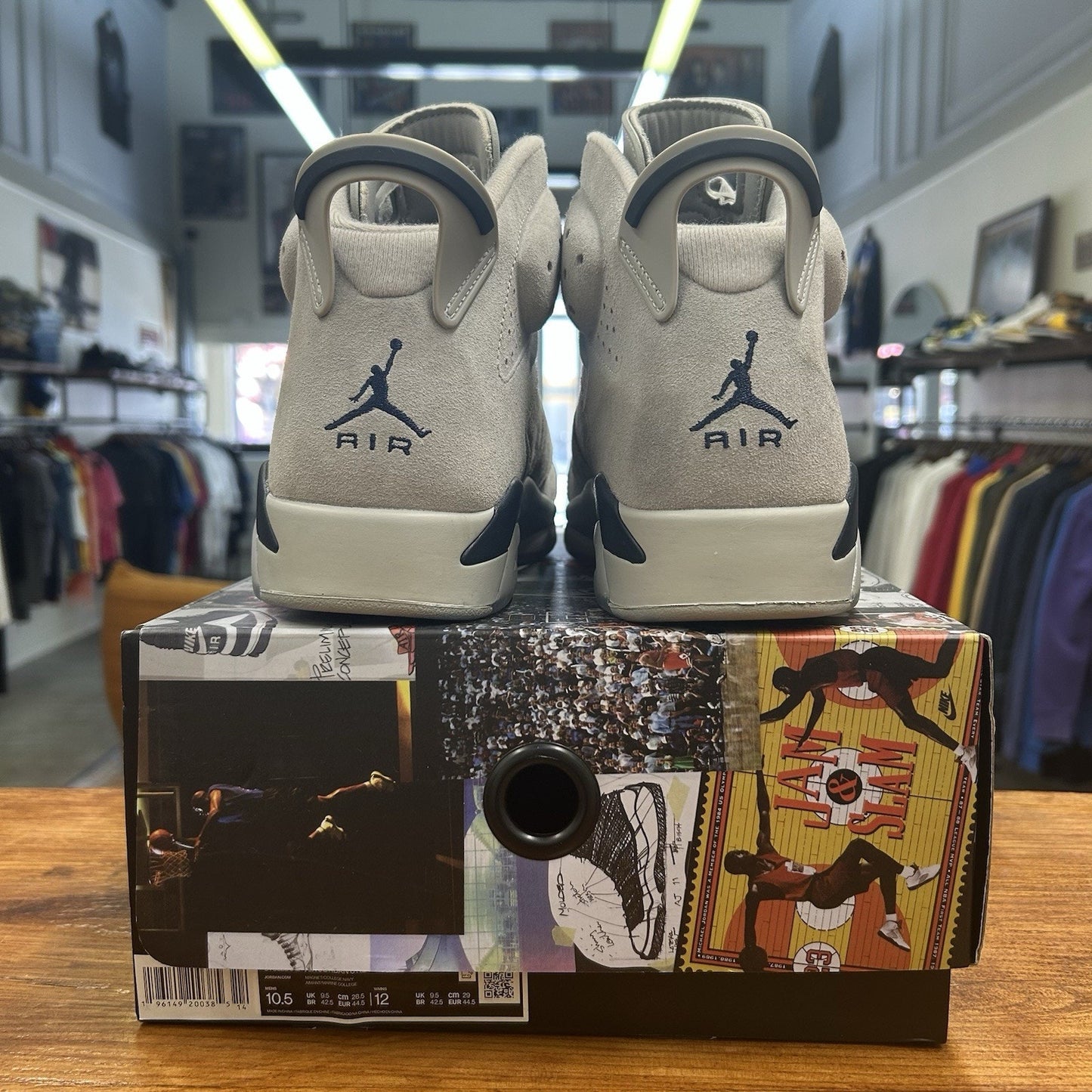 Size 10.5 - Jordan 6 Georgetown