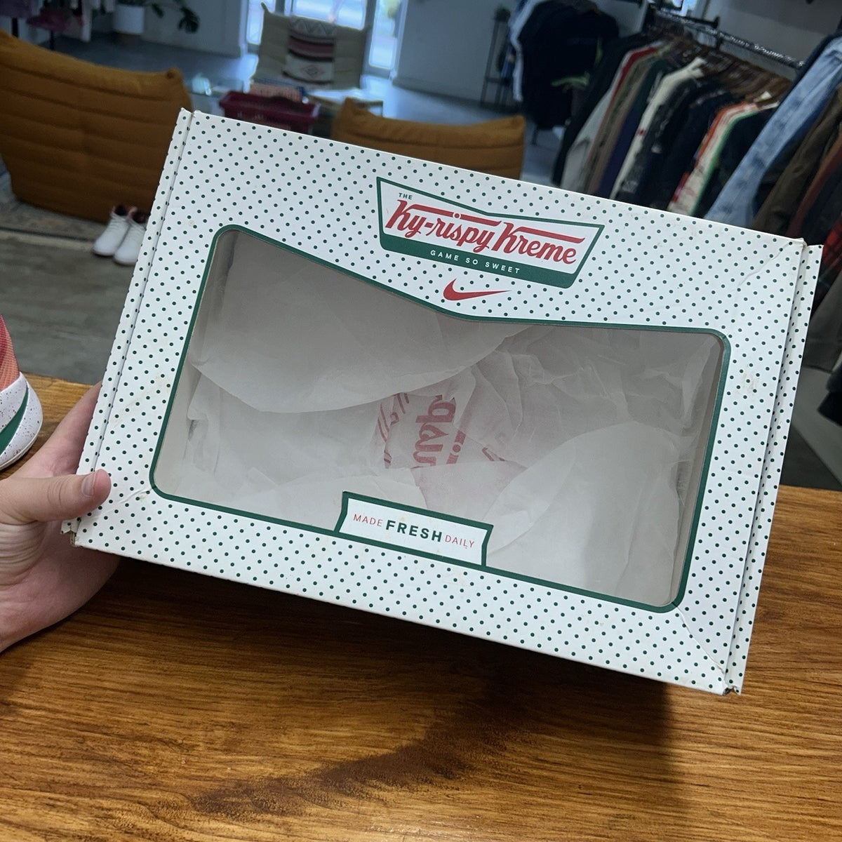 Size 12 - Nike Kyrie 2 Ky-Rispy Kreme Special Box Version 1 White 2016 Tried On