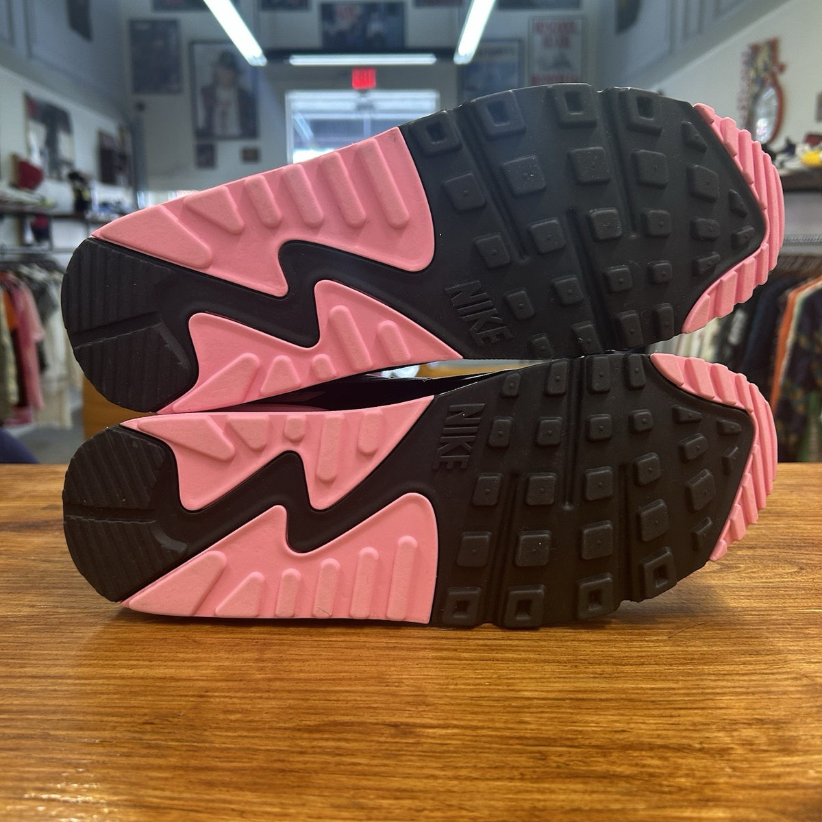 Size 12 - Nike Air Max 90 Rose Pink Worn Once OG All