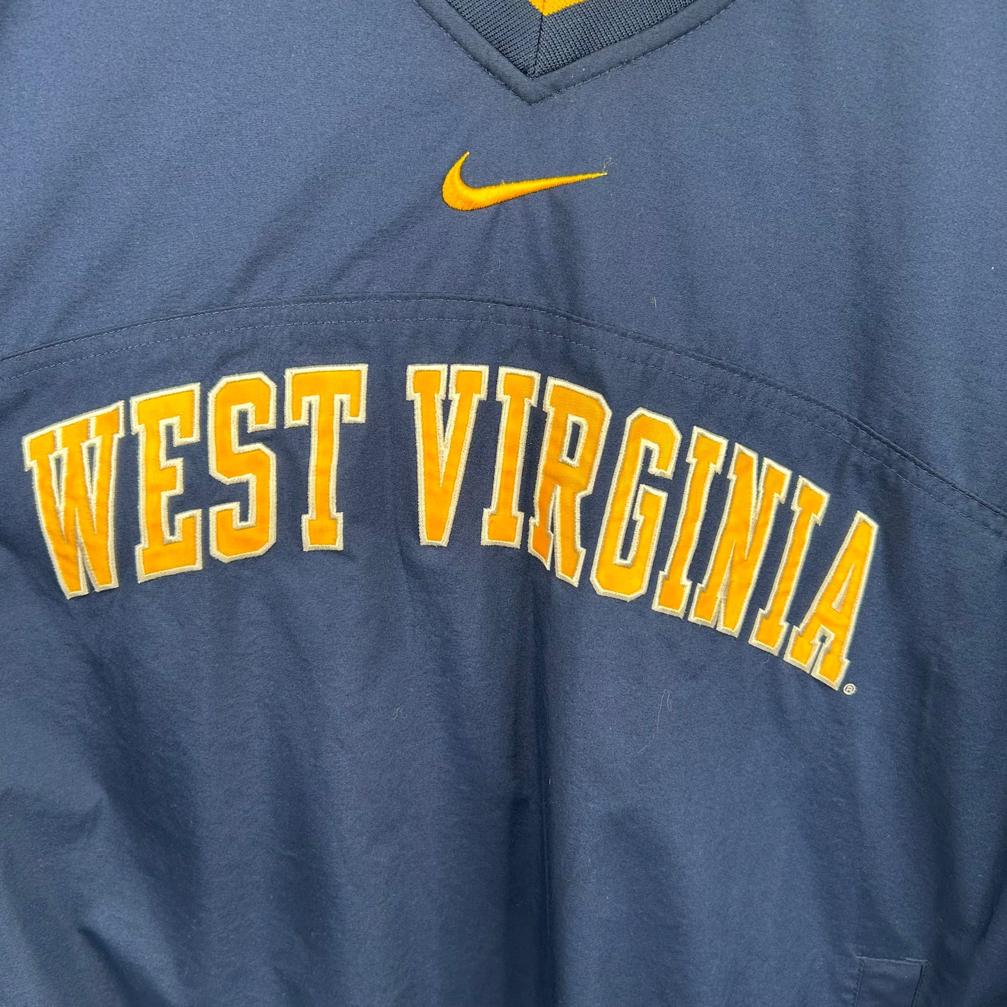 Vintage y2k West Virginia University Nike Center Swoosh Windbreaker (XXL)