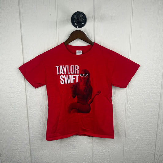 Taylor Swift Red Tour 2013 Concert Tee (M)