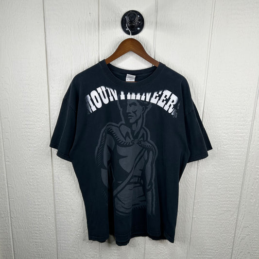 Y2K WVU Mountaineers Large Print Graphic Tee (XL)