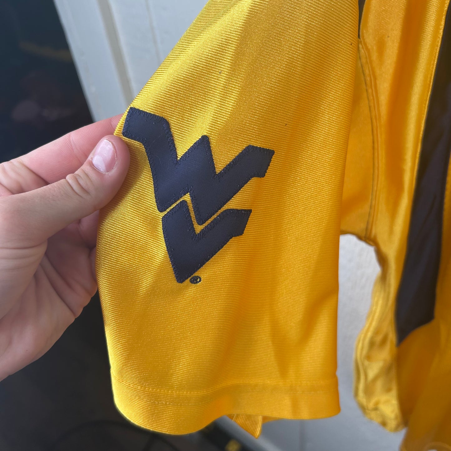 y2k Embroidered WVU Gold Number 10 Nike Jersey (XL)