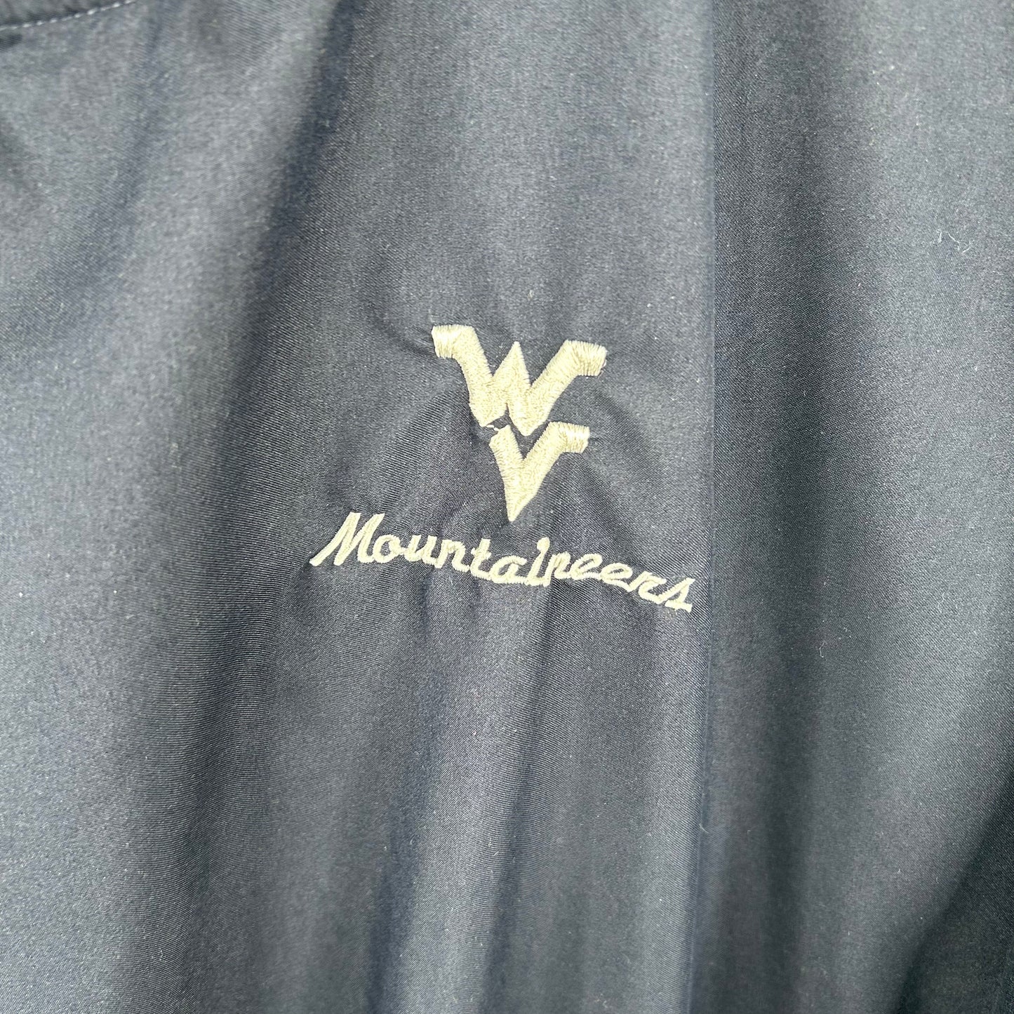 Y2K Navy Flying WV Mountaineers Embroidered Windbreaker (L)